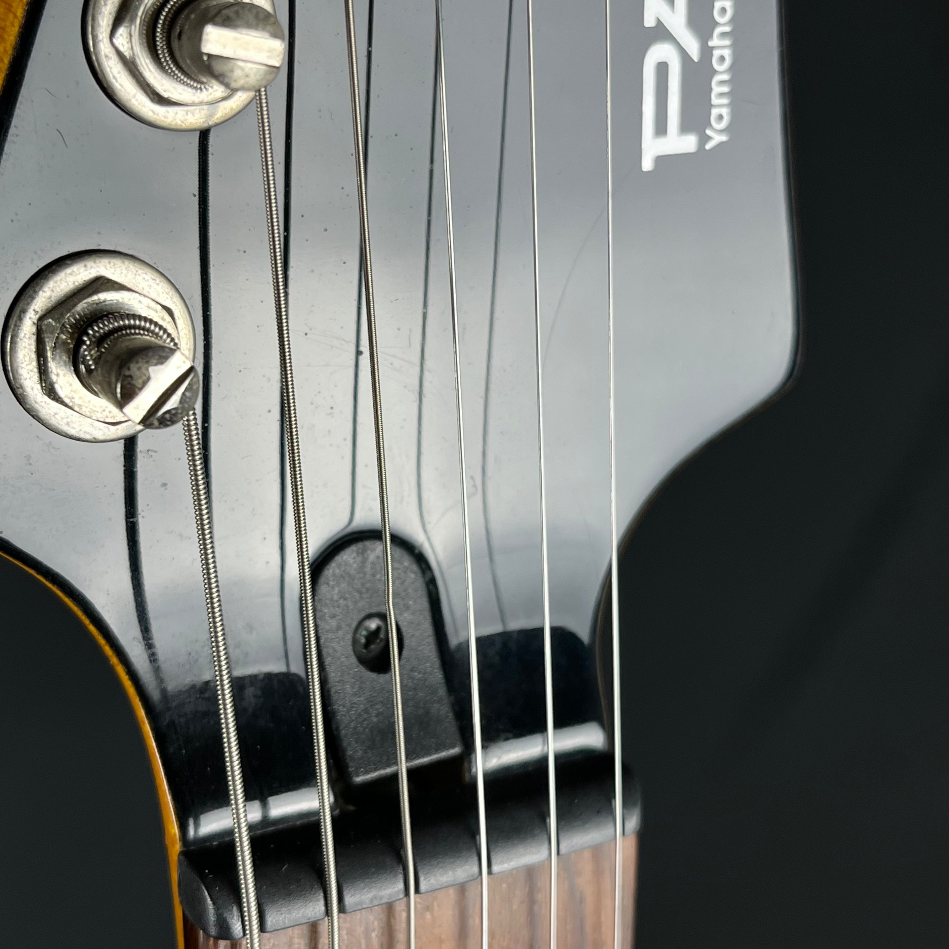YAMAHA PAC611HFM