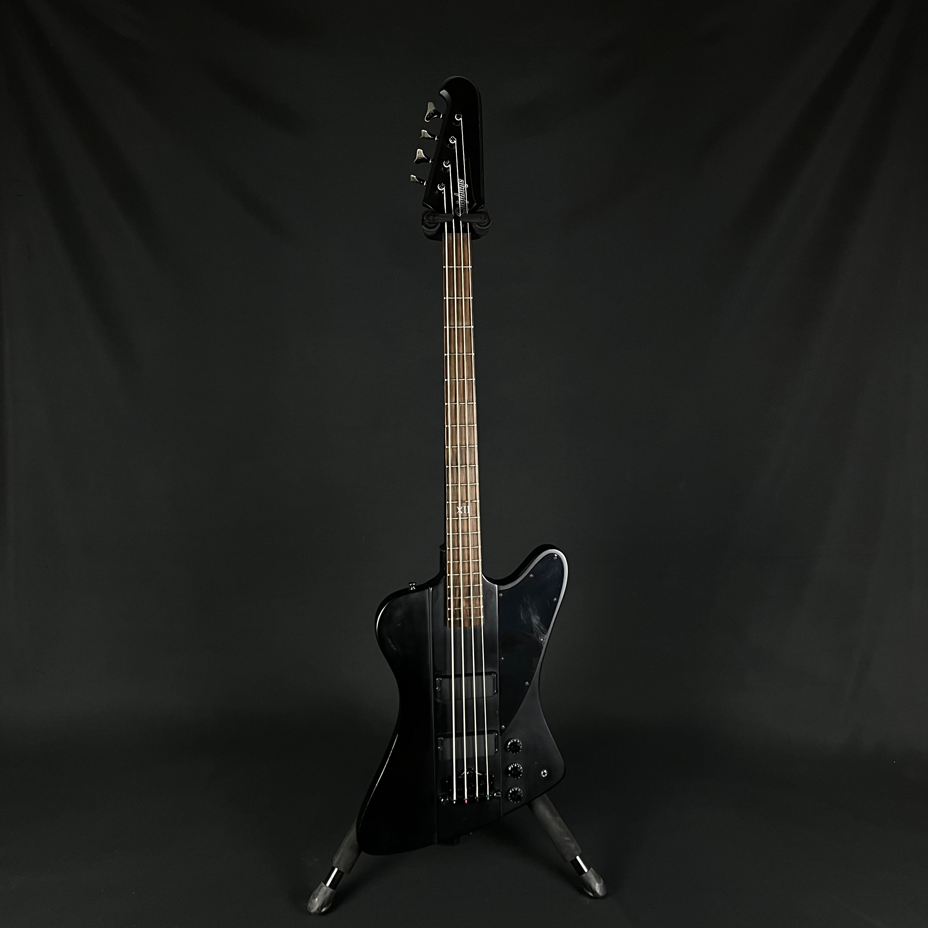 Epiphone Goth Thunderbird IV Bass