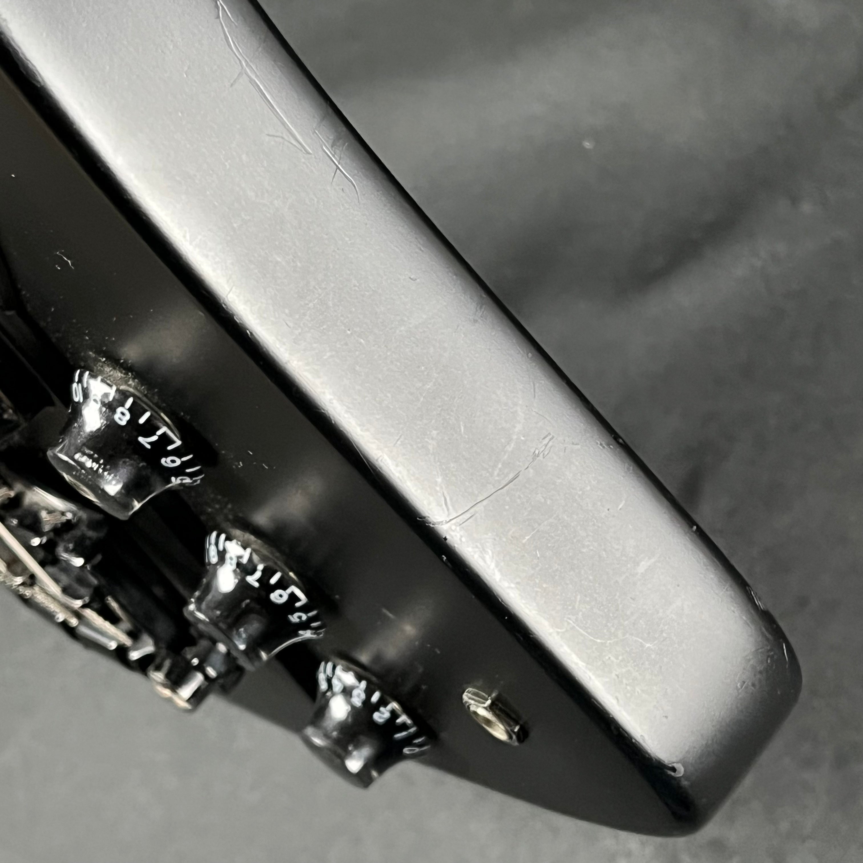 Epiphone Goth Thunderbird IV Bass