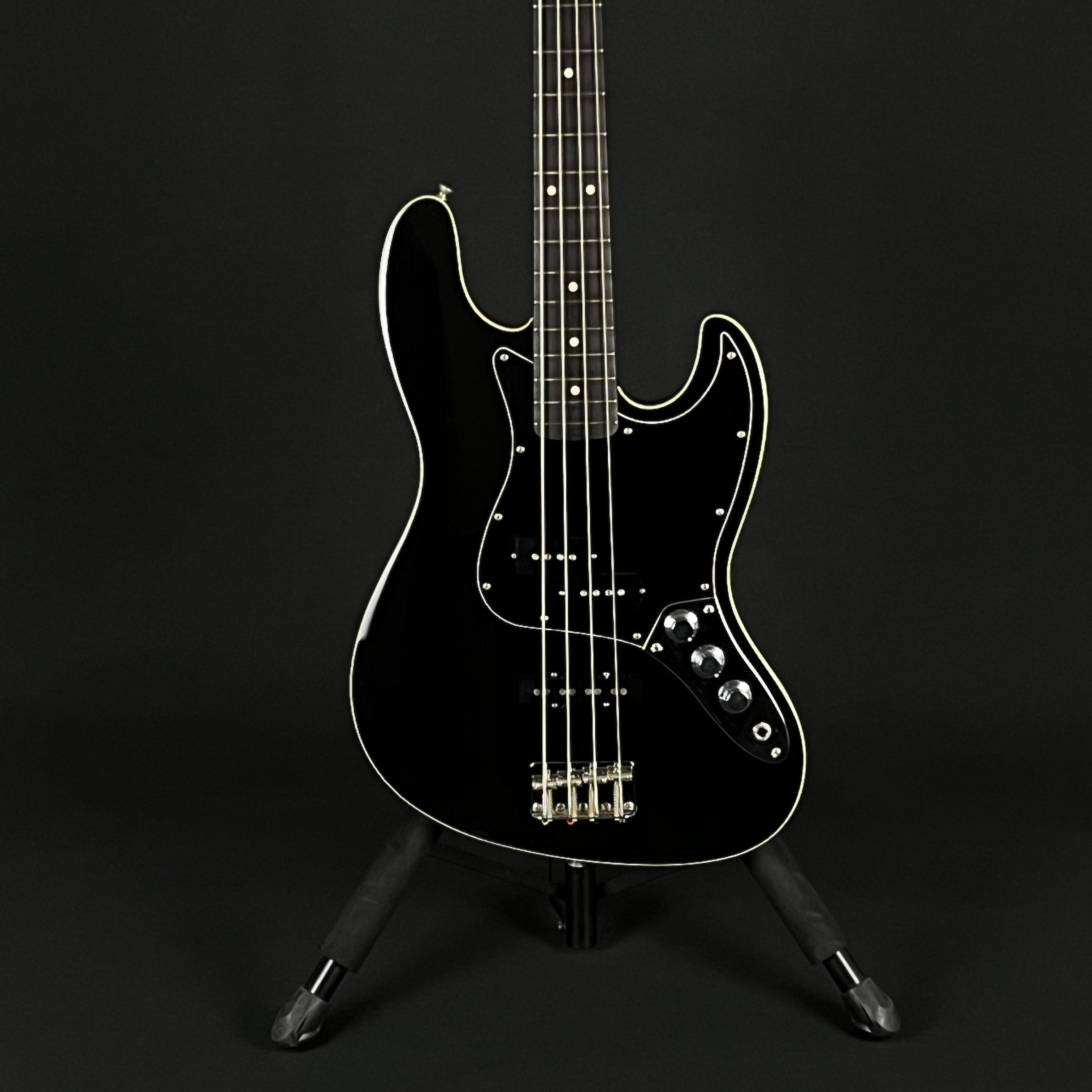 Fender Japan Aerodyne Jazz Bass 2017