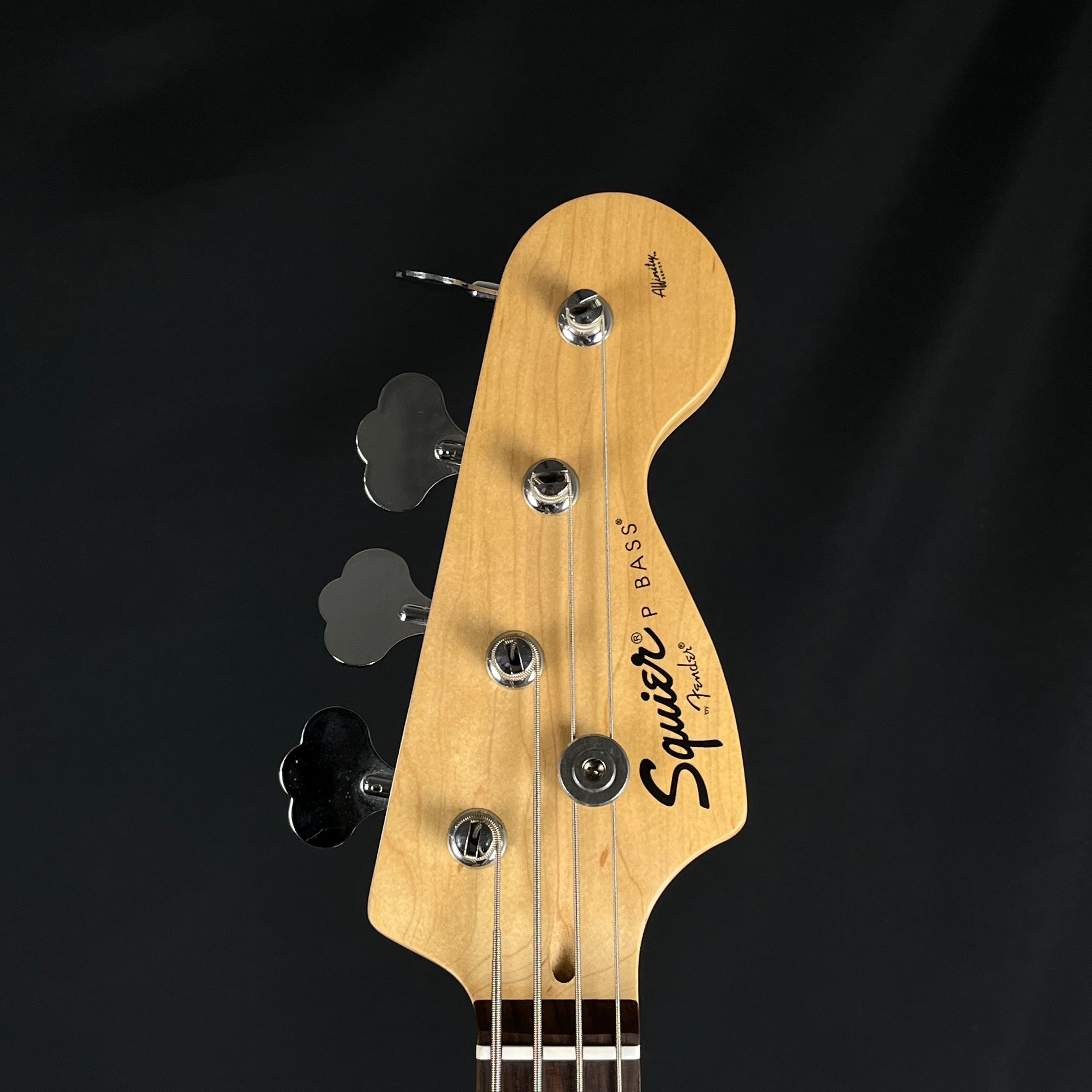 Squier Affinity Precision Bass