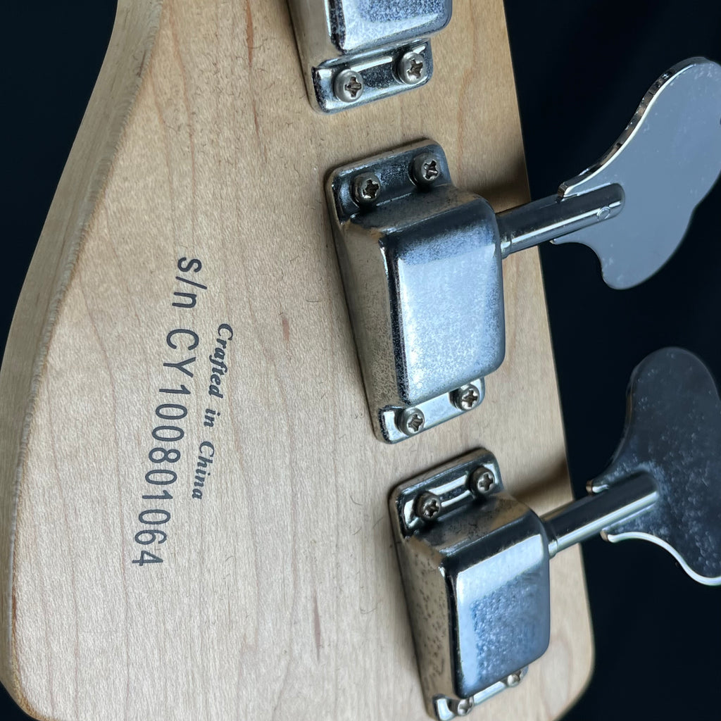Squier Affinity Precision Bass