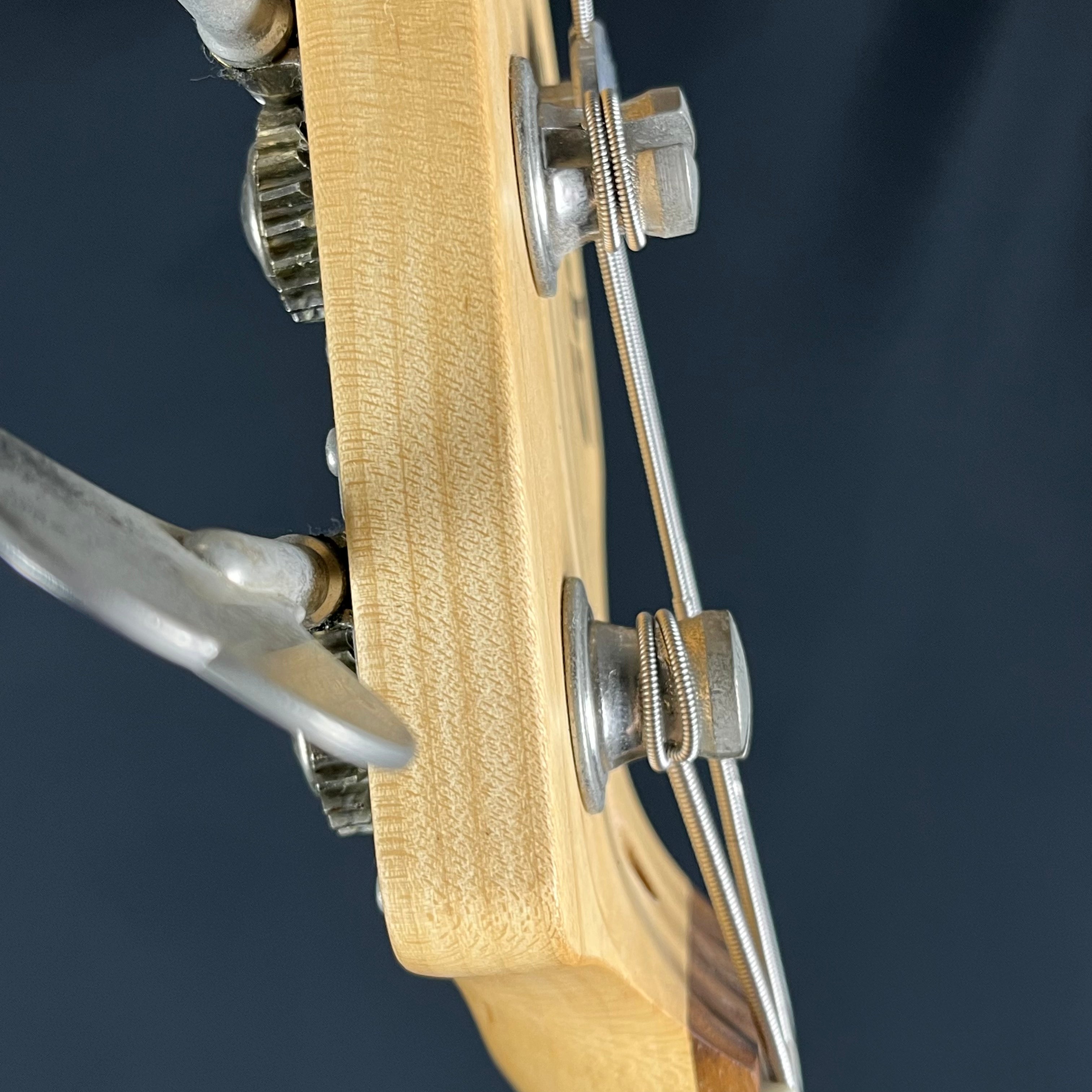 Squier Jazz Bass