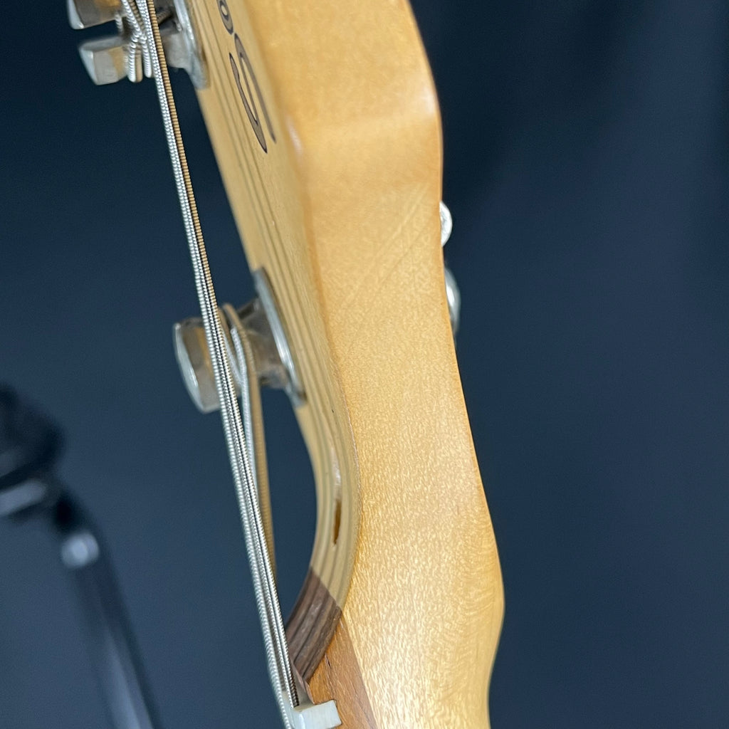 Squier Jazz Bass