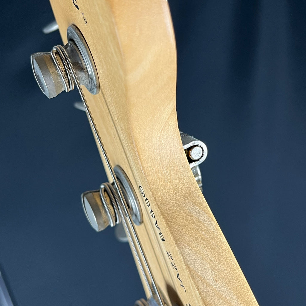 Squier Jazz Bass
