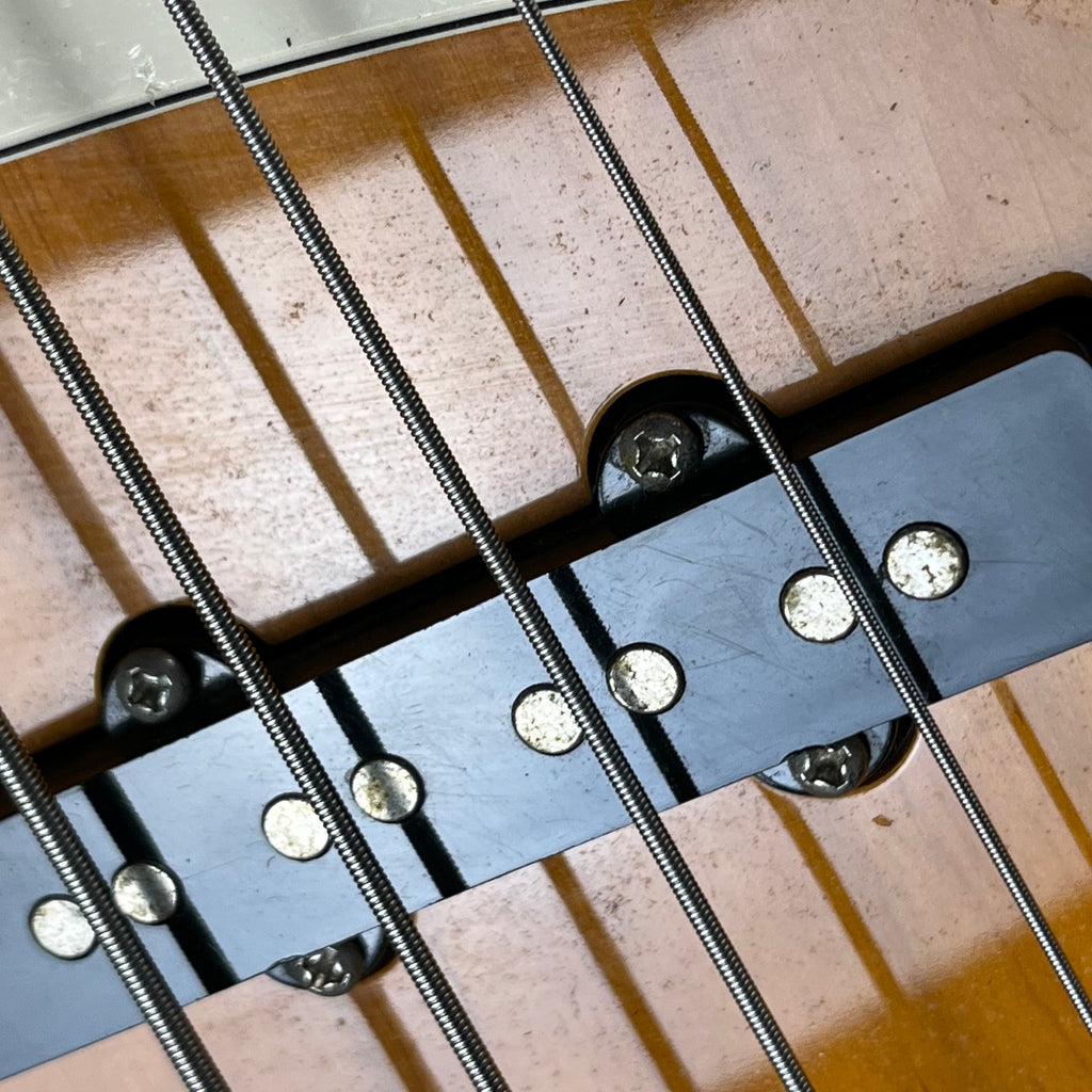Squier Jazz Bass