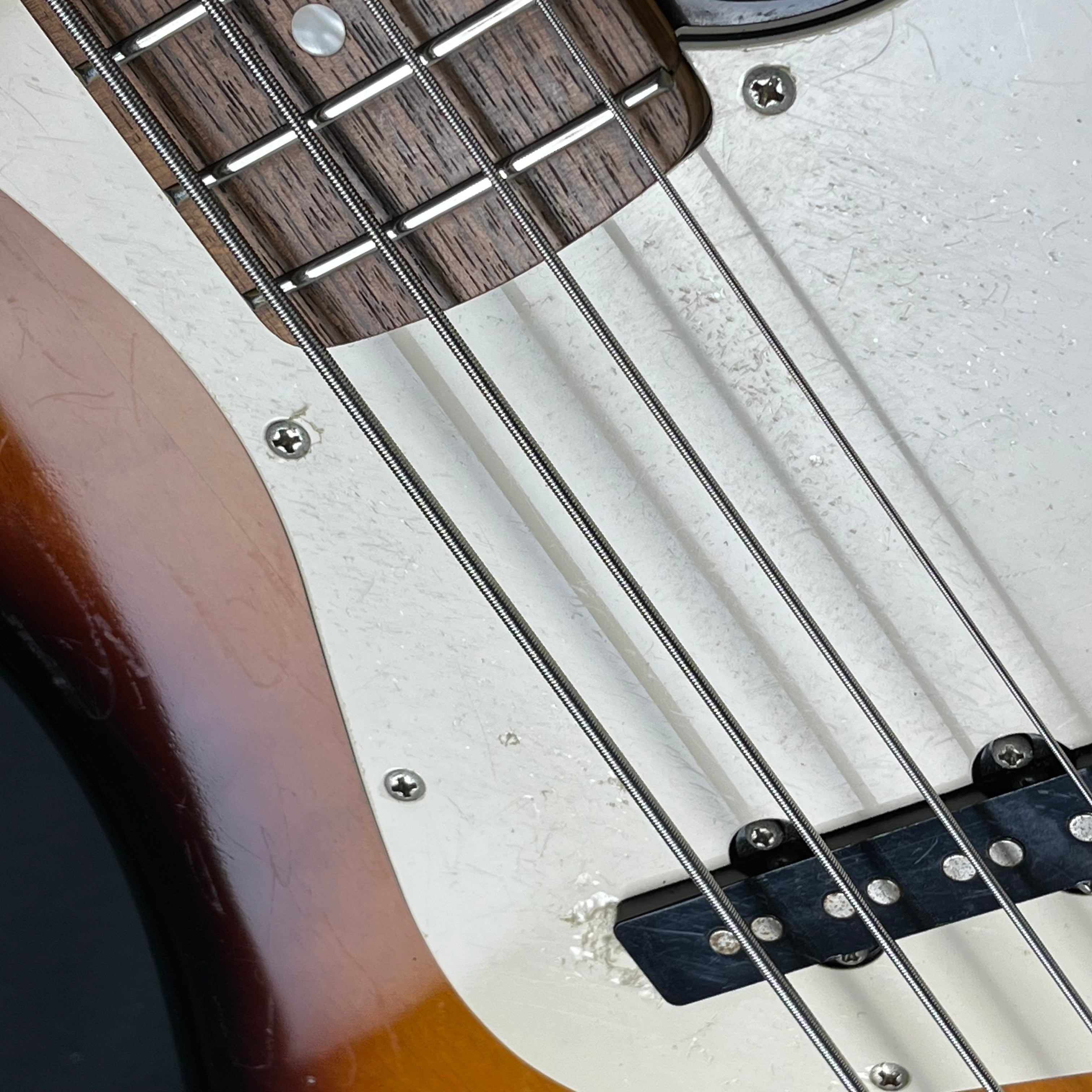 Squier Jazz Bass