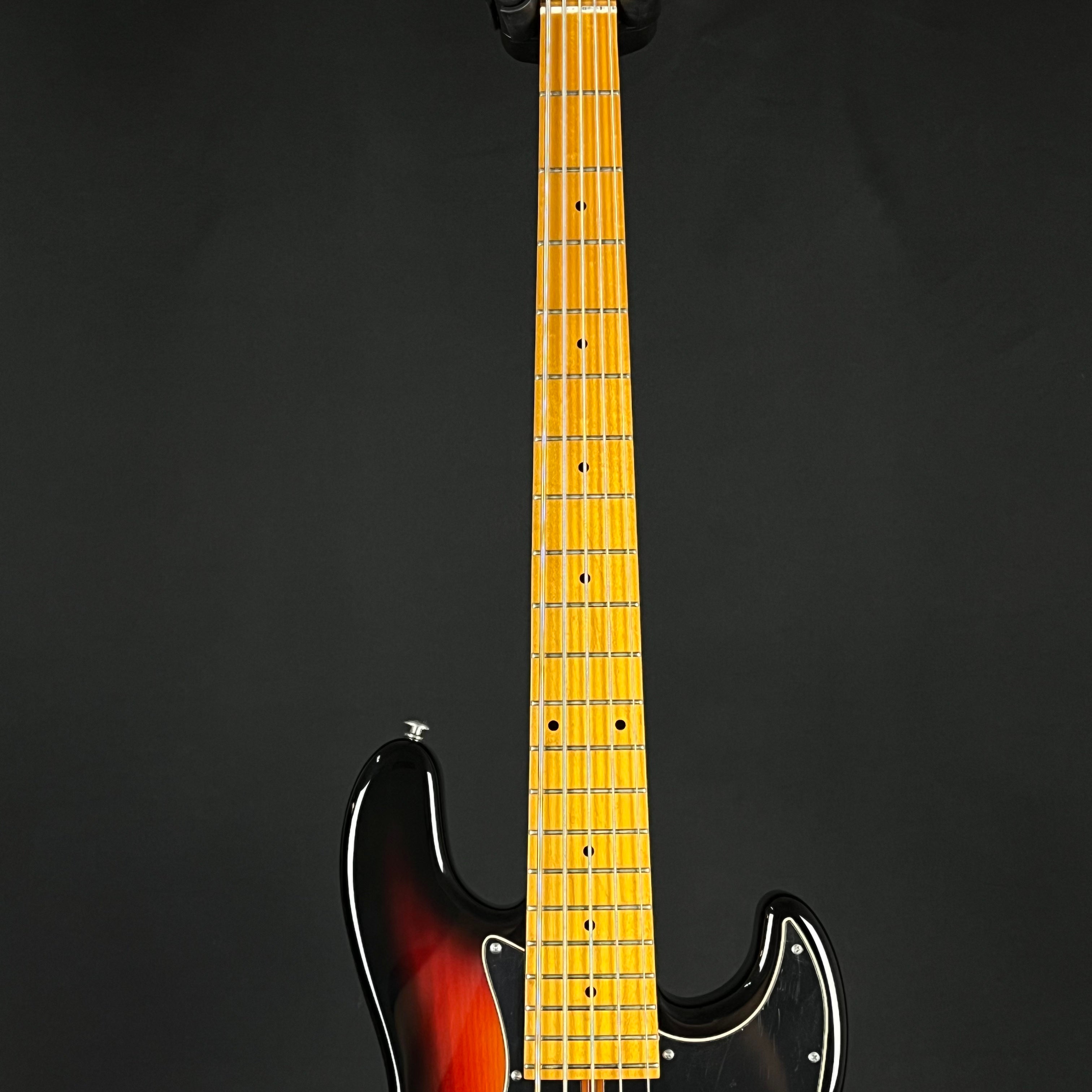 Bacchus BJB5-550 Jazz Bass