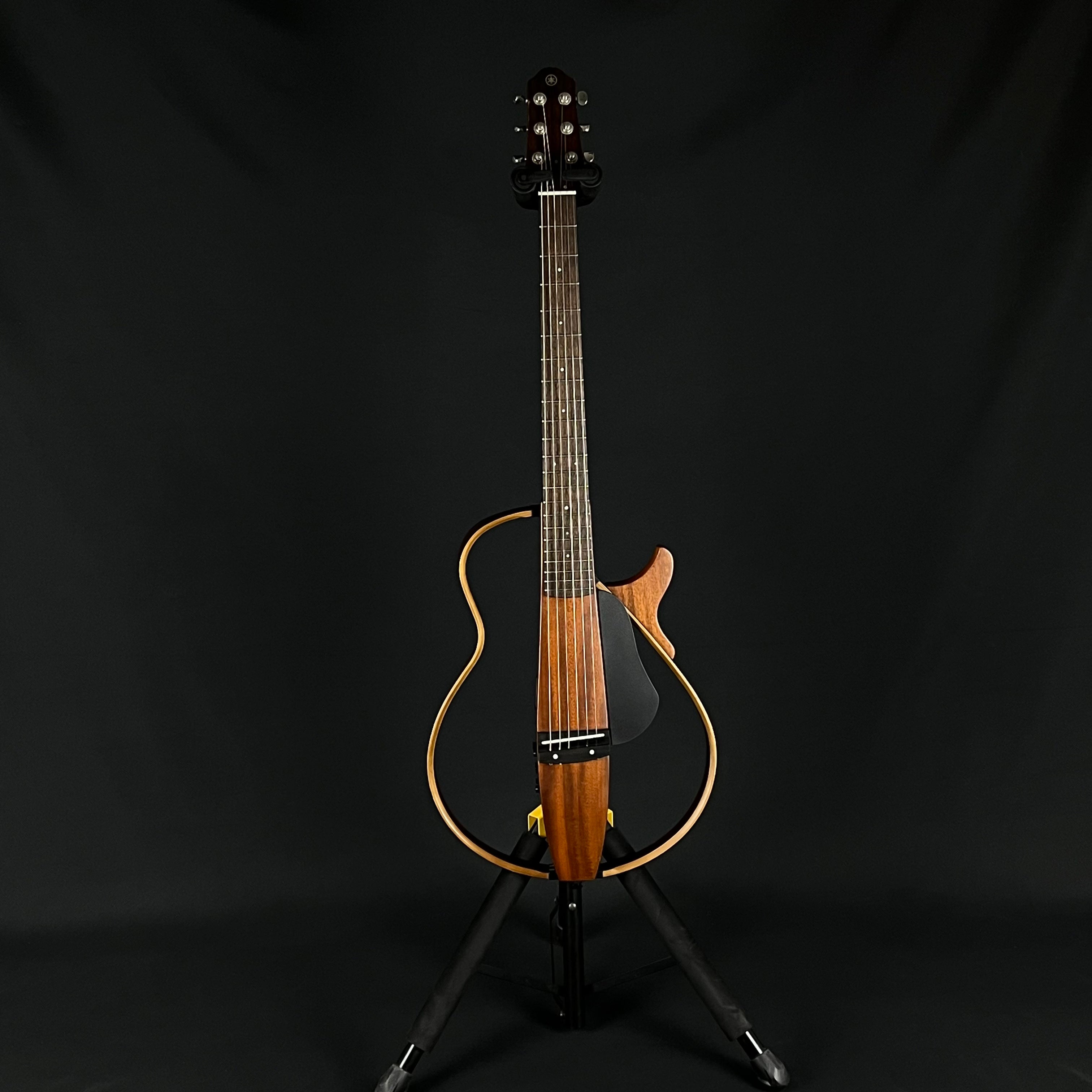 YAMAHA SLG200S