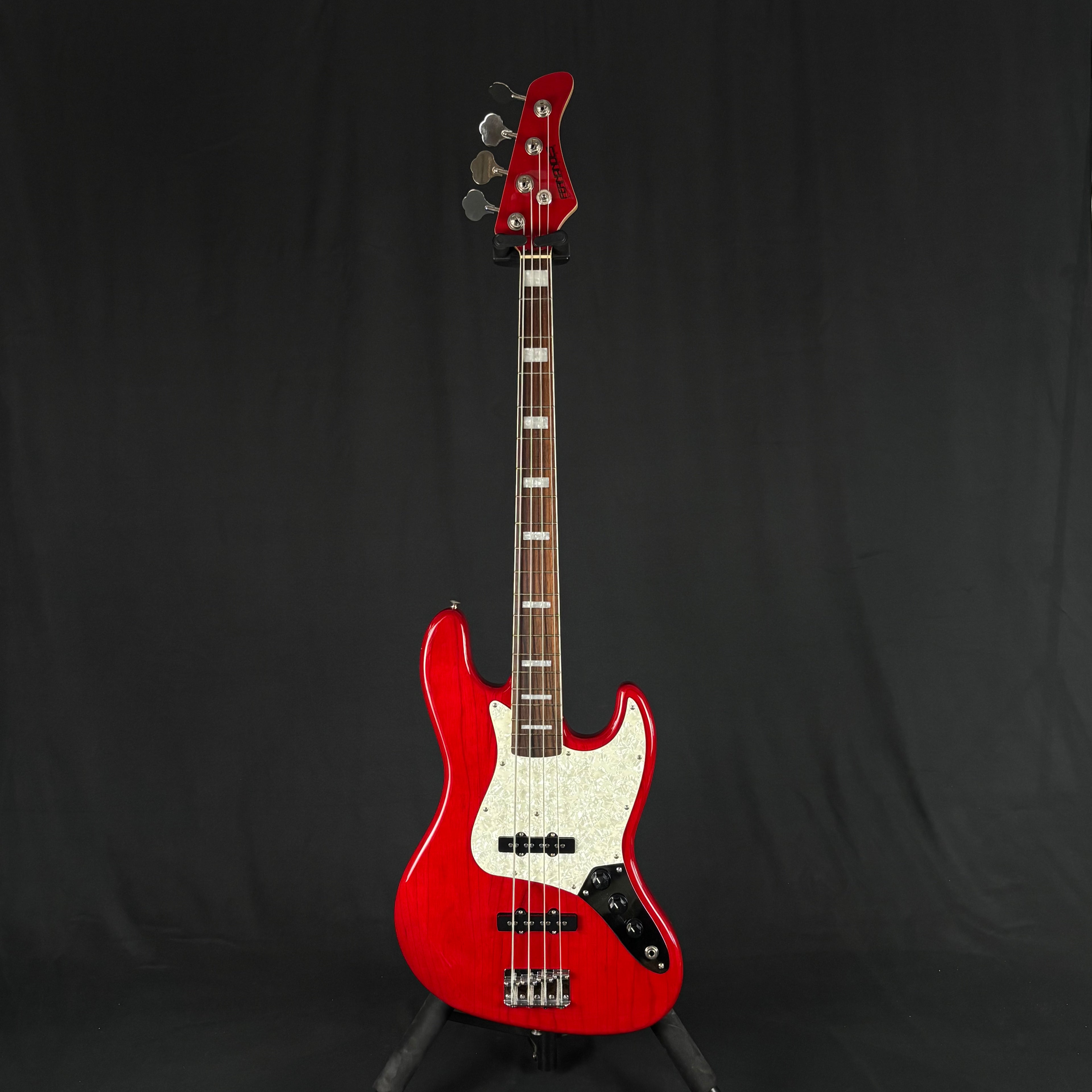 Fernandes Jazz Bass