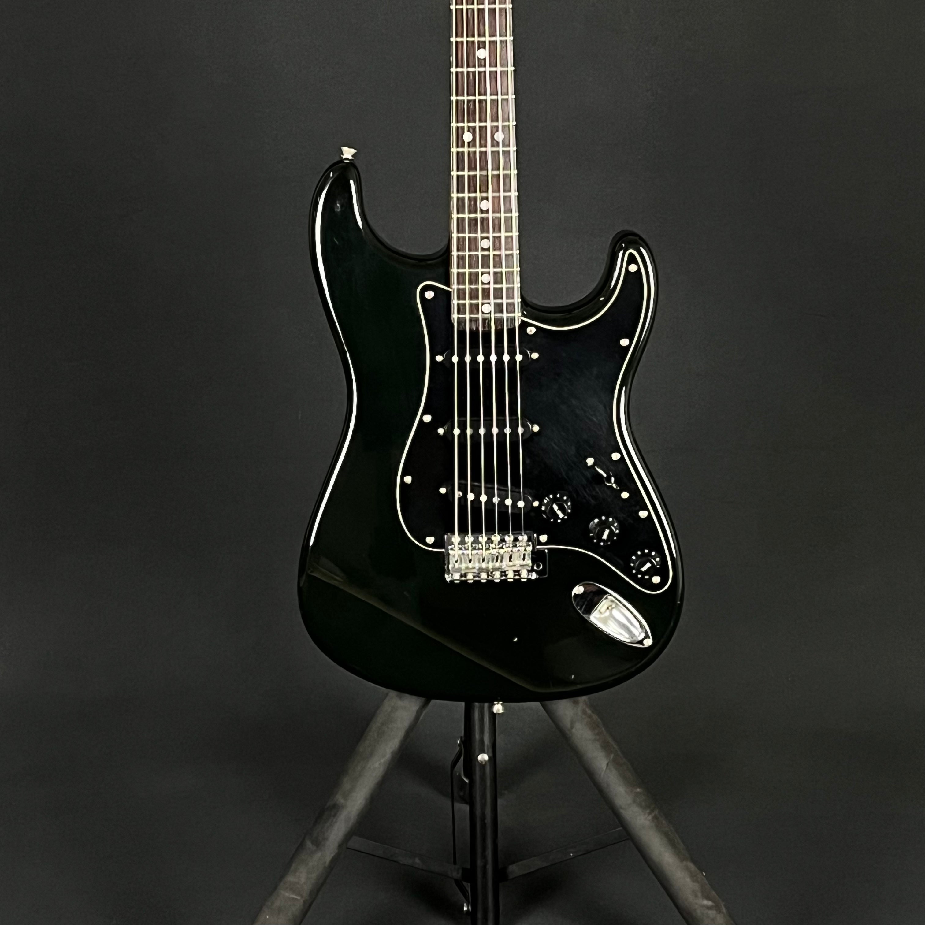 Aria Pro II Japan Strikin Sound 1979