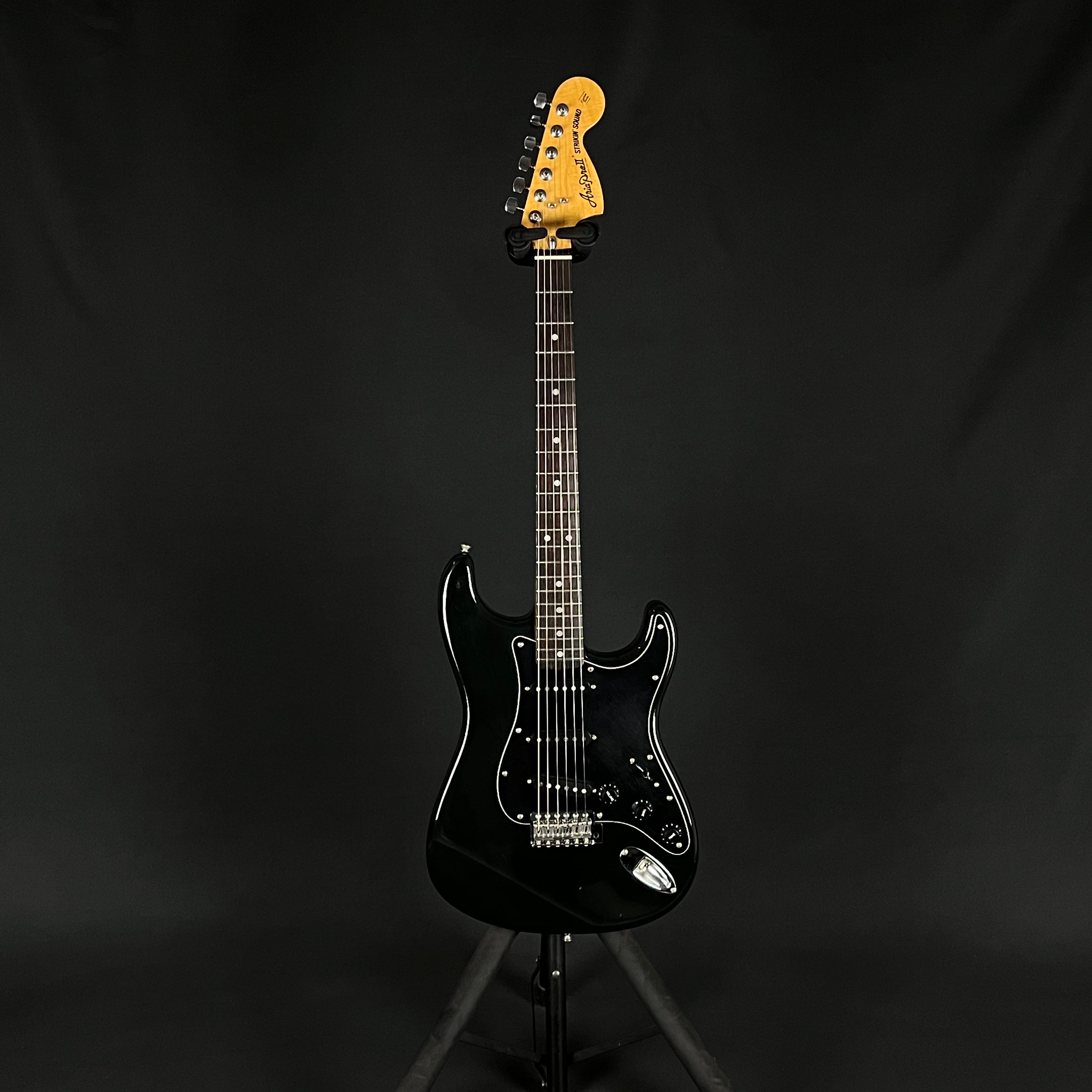 Aria Pro II Japan Strikin Sound 1979