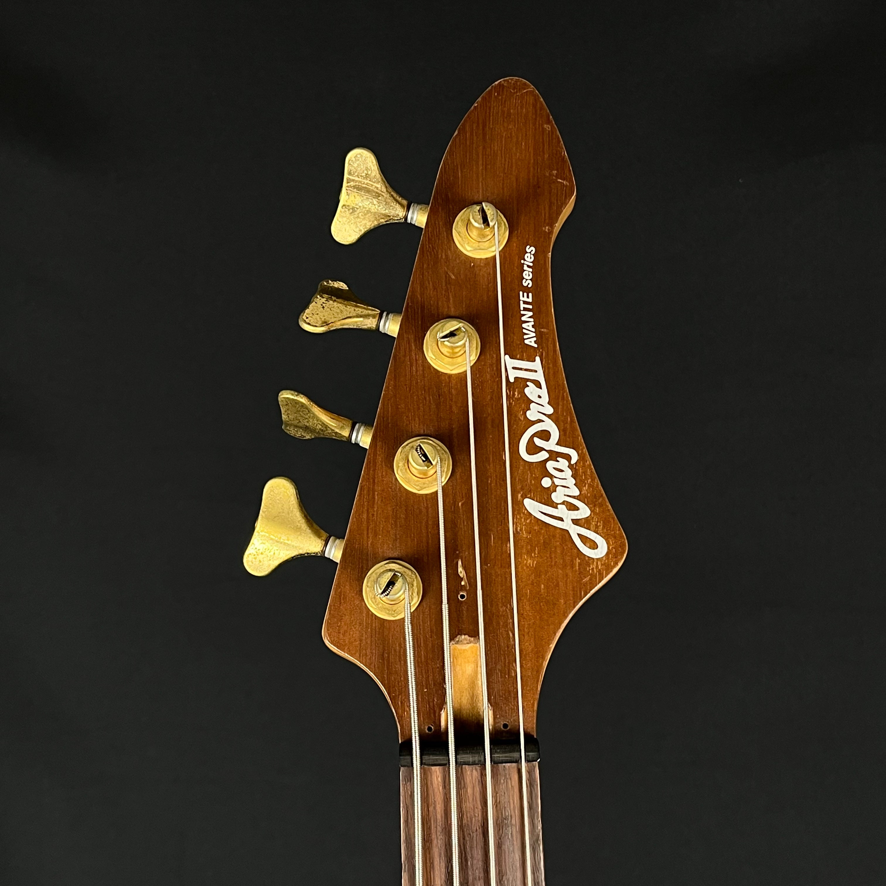 Aria Pro II Avante Series Bass