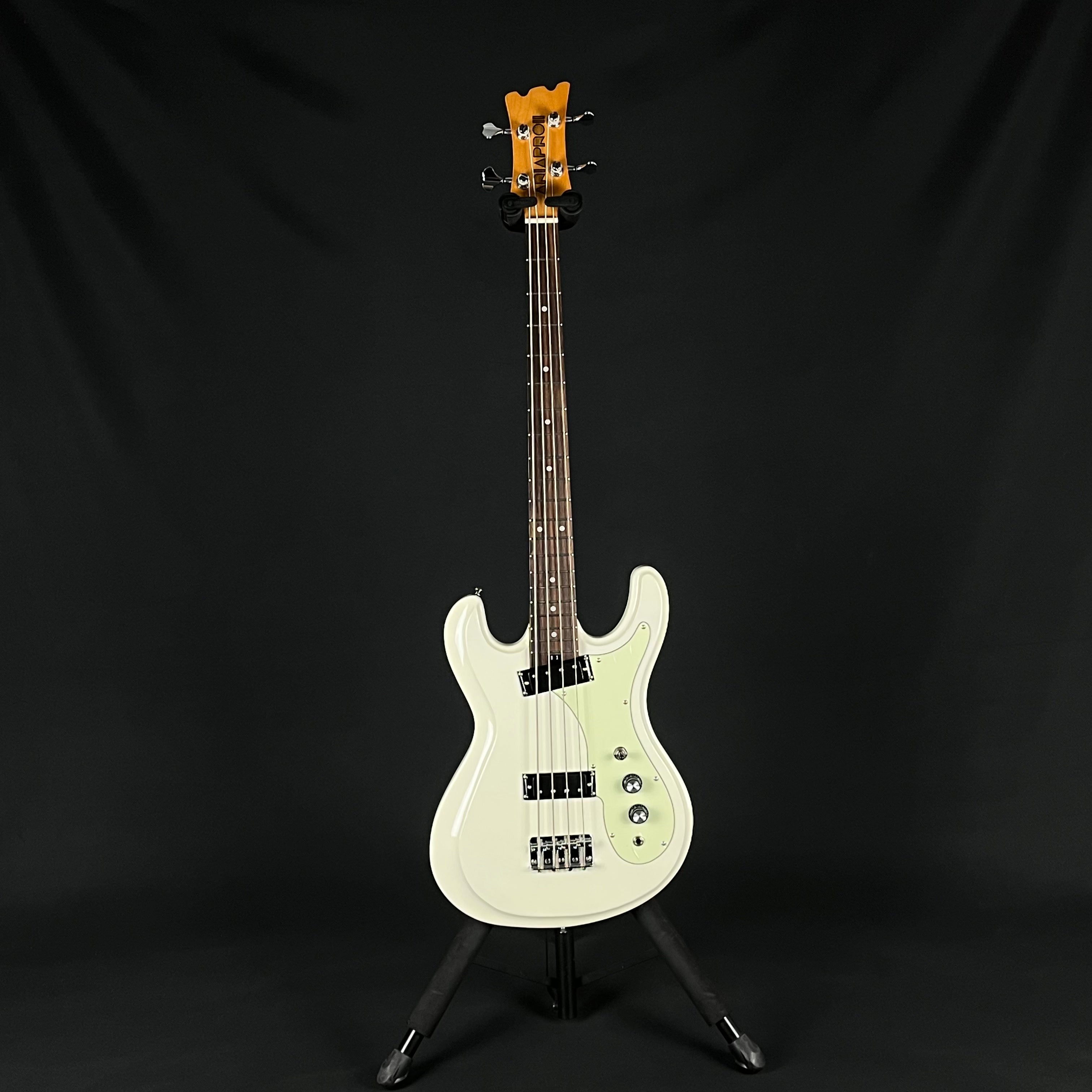 Aria Pro II DM-206 Bass