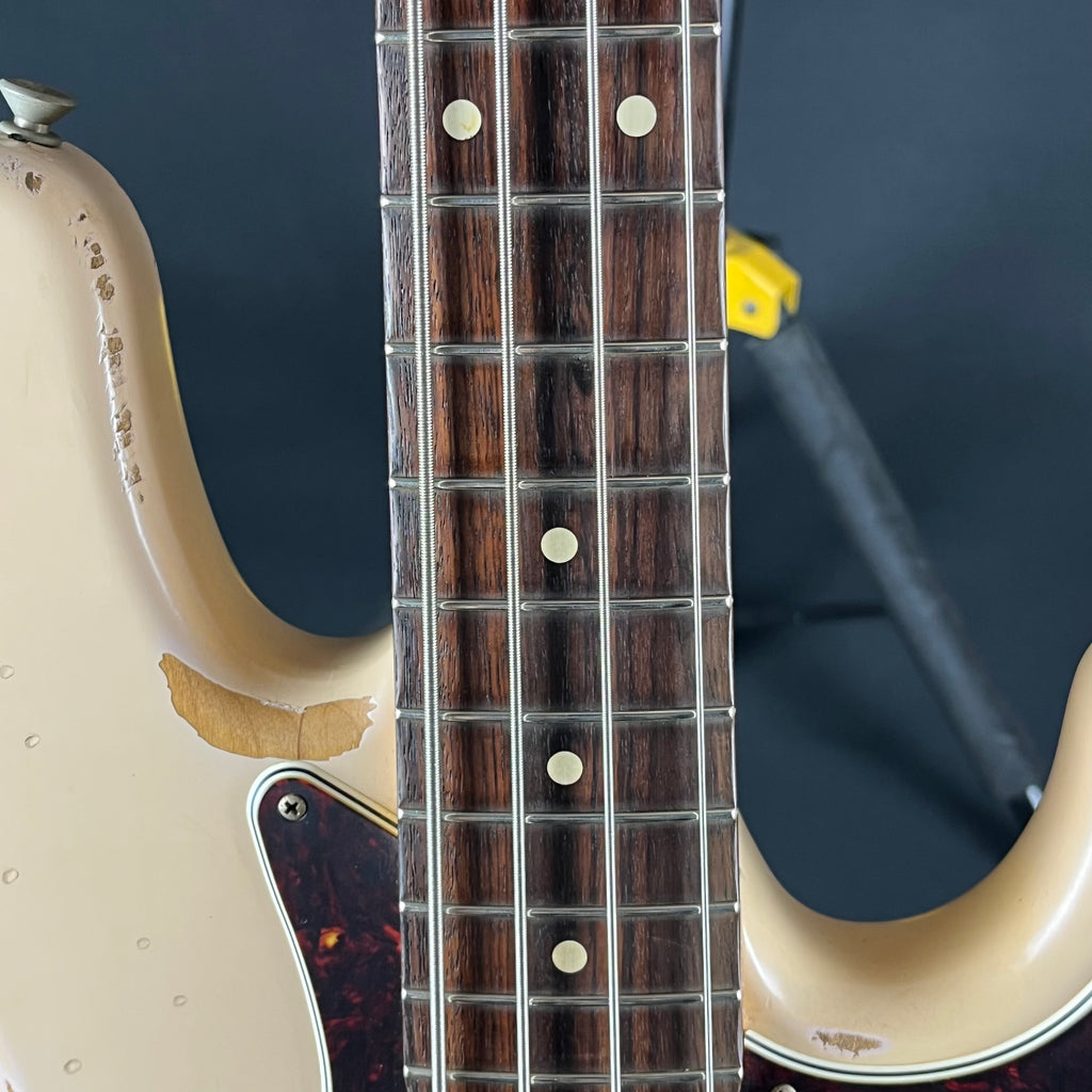 Fender FLEA Jazz Bass 2016