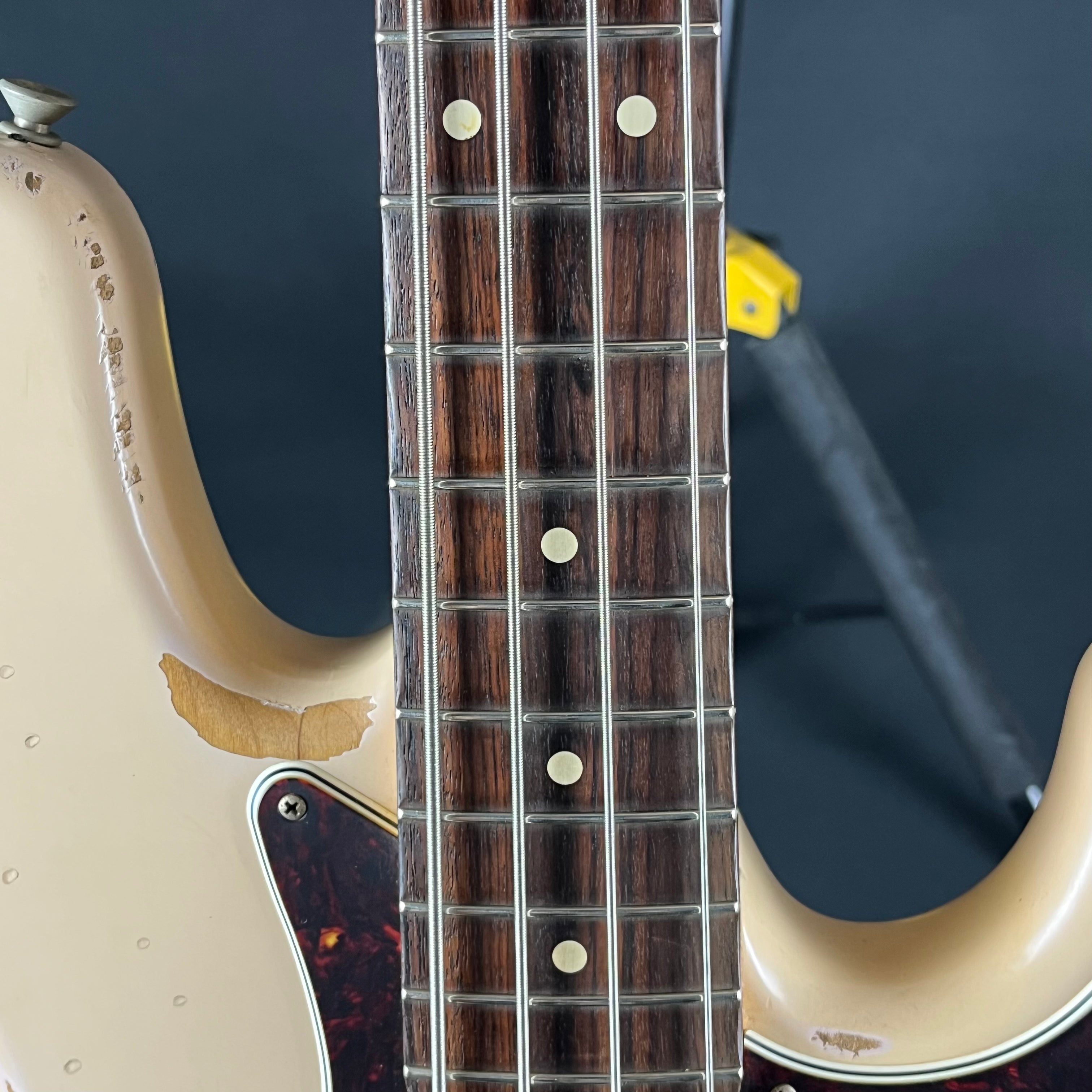 Fender FLEA Jazz Bass 2016