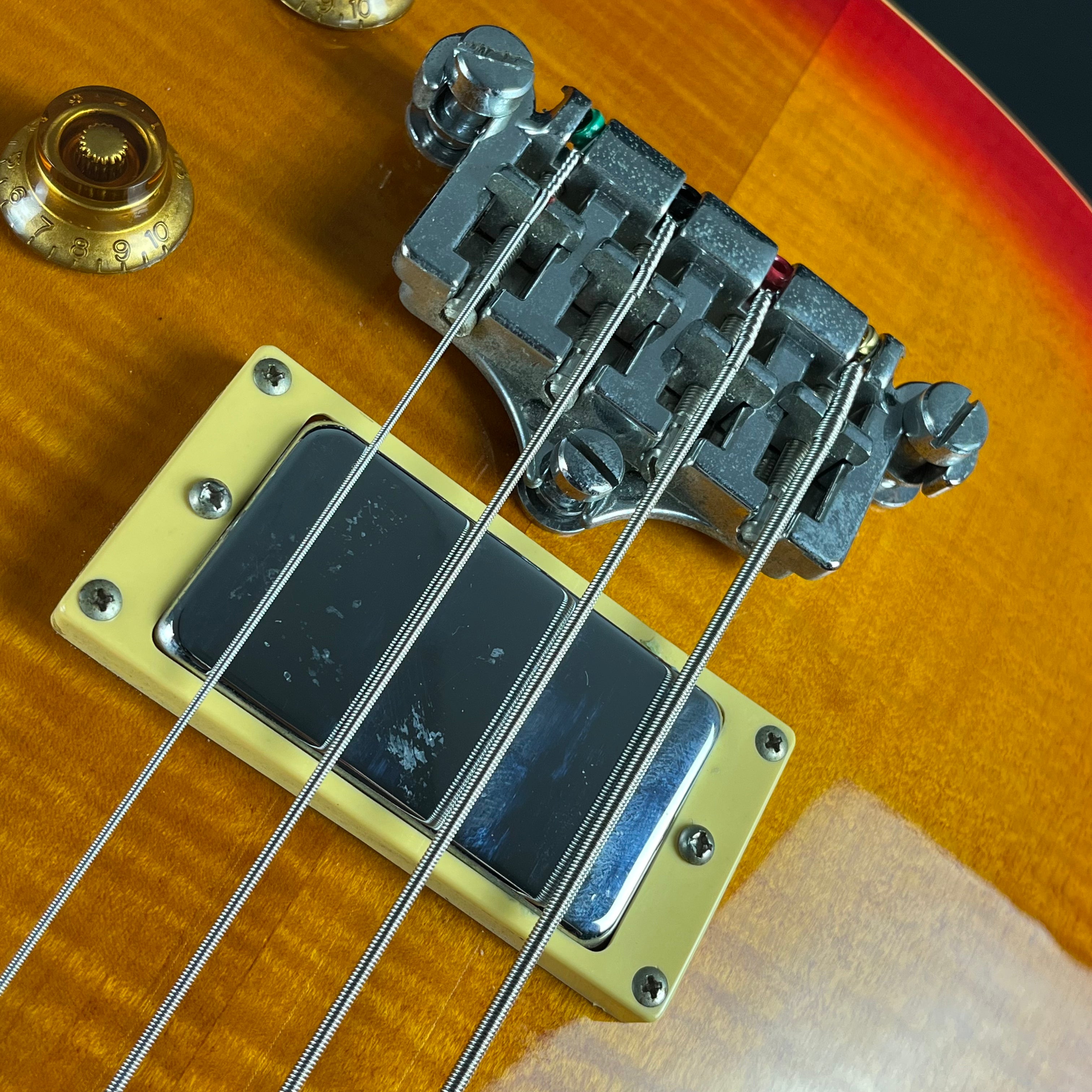 Epiphone Korea Les Paul Deluxe Bass