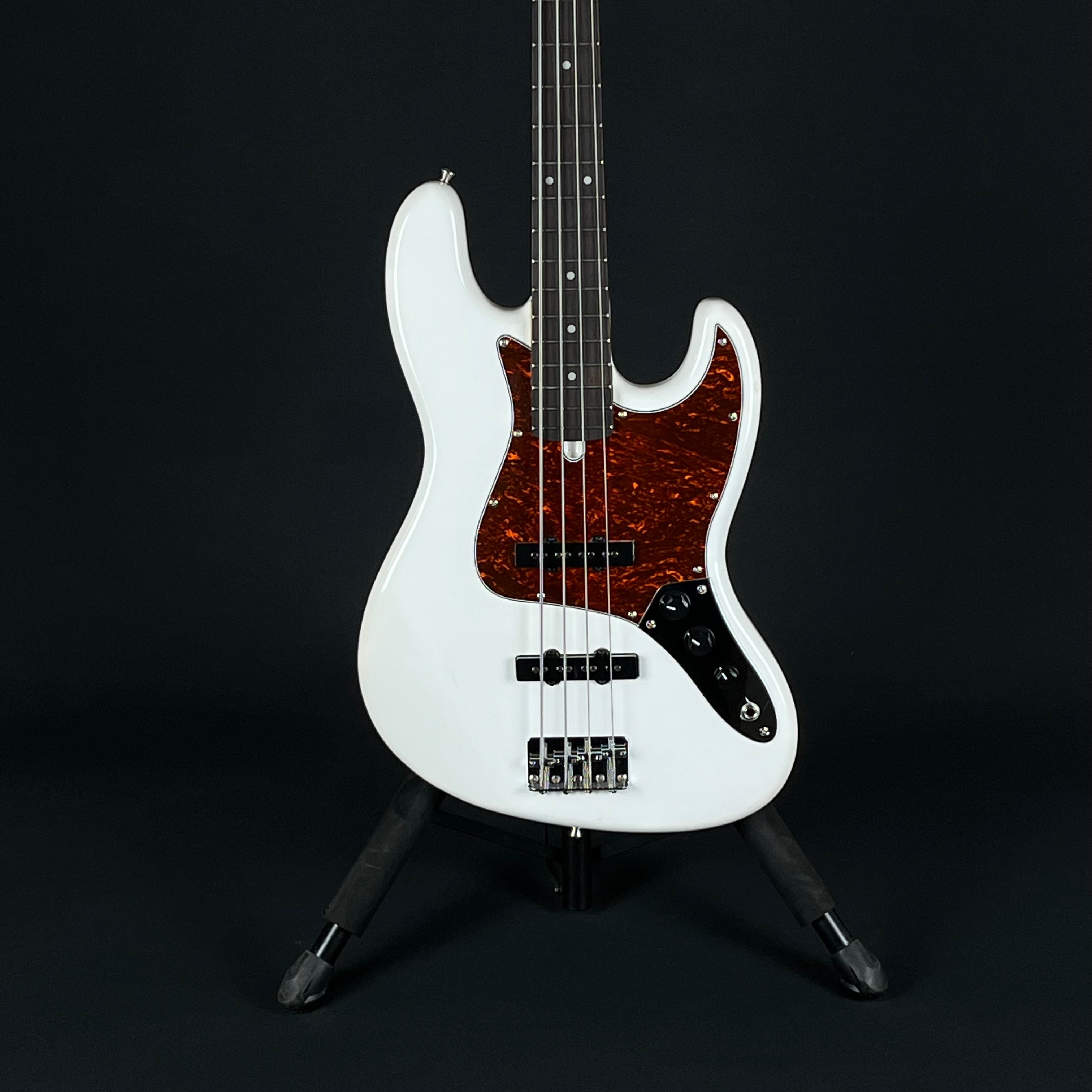 Bacchus BJB-1R Bass