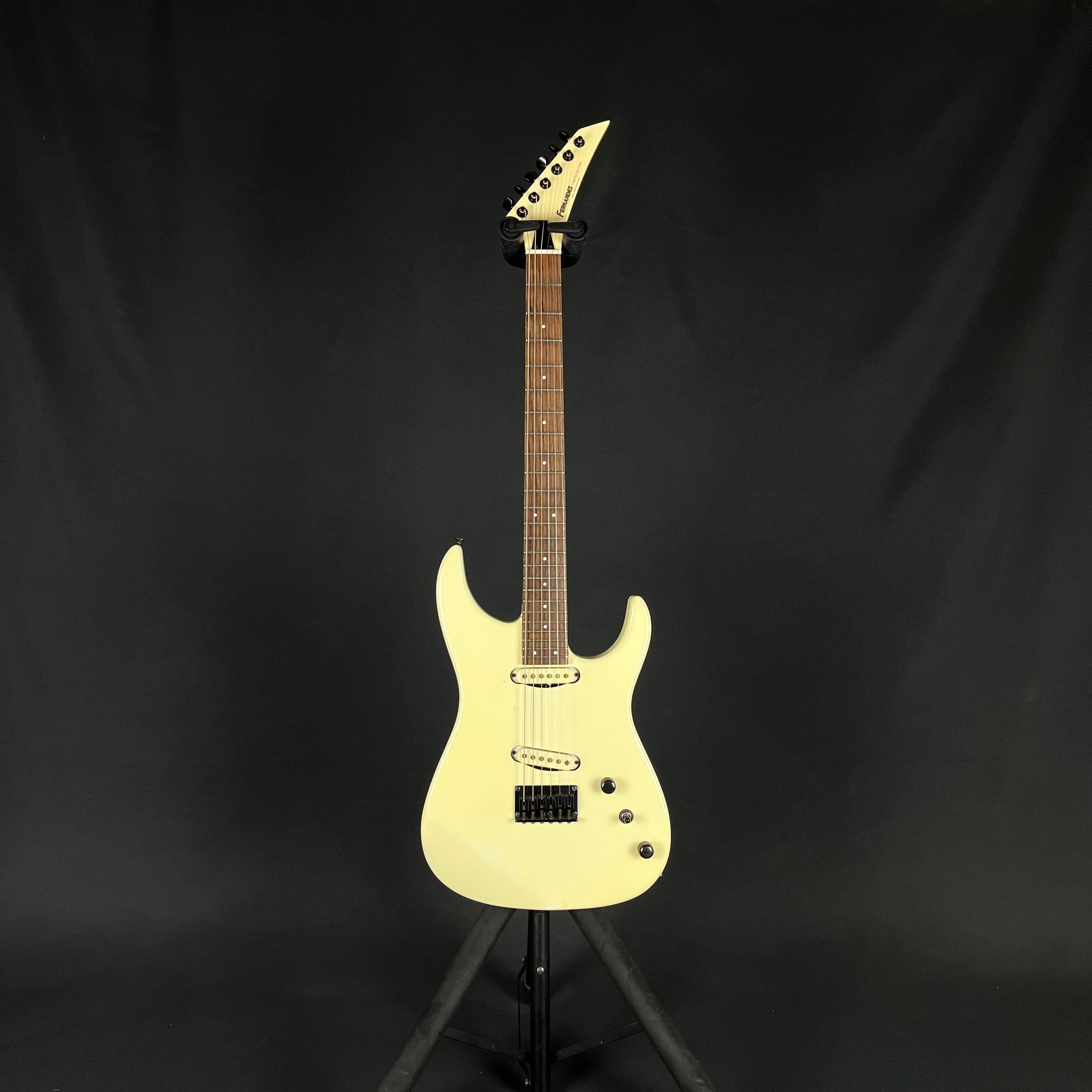 Fernandes STJ-80BT