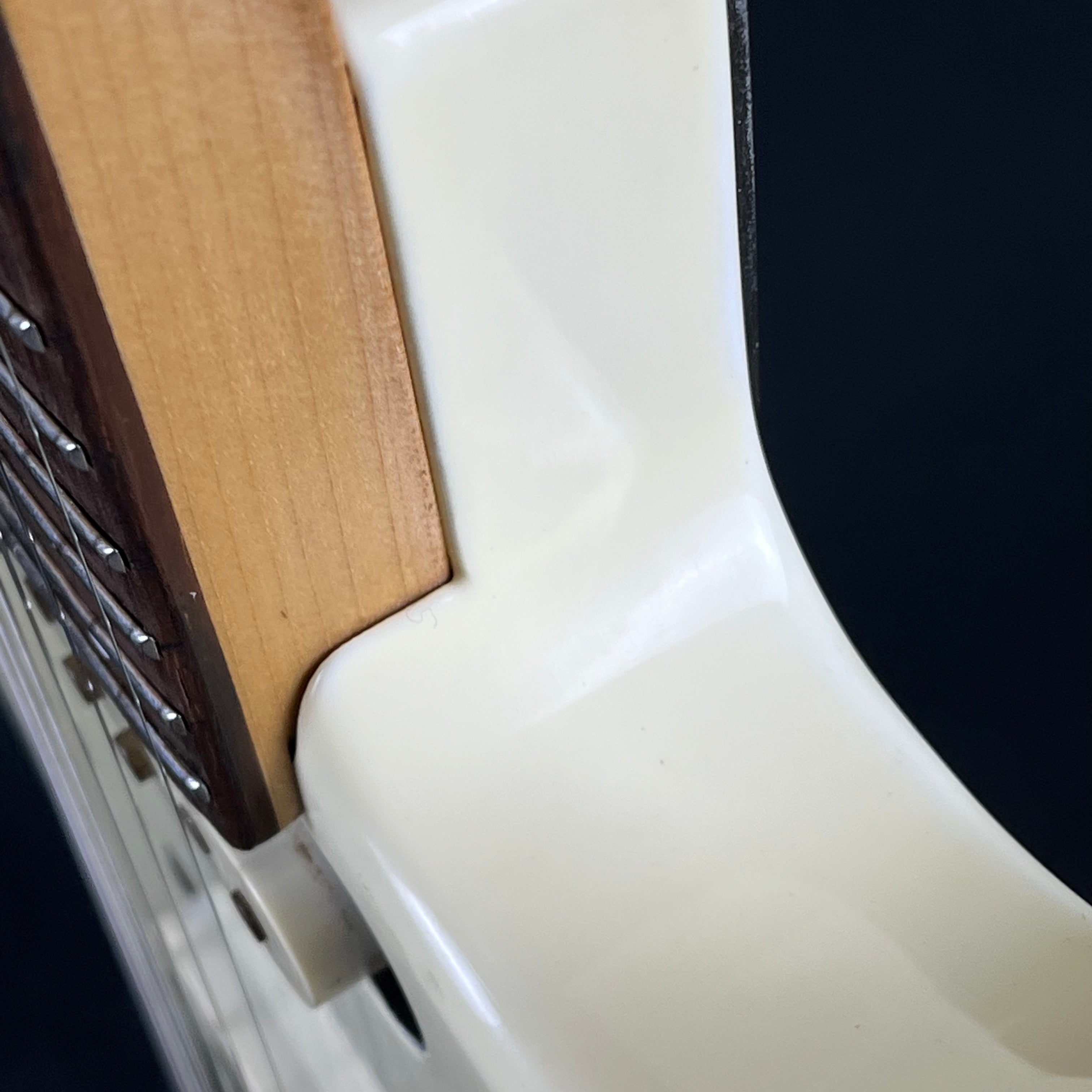 Fernandes STJ-80BT