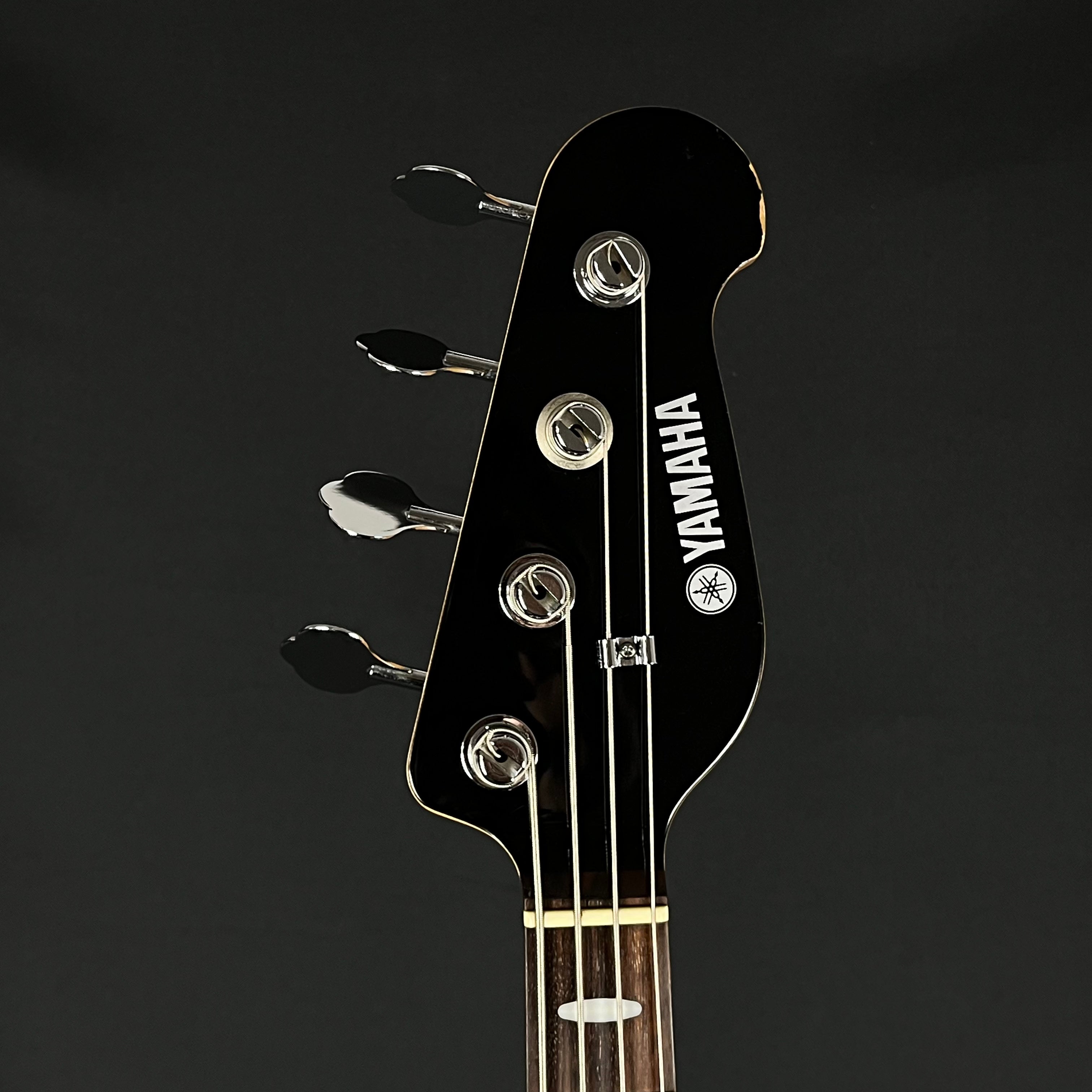 YAMAHA BB414 Bass