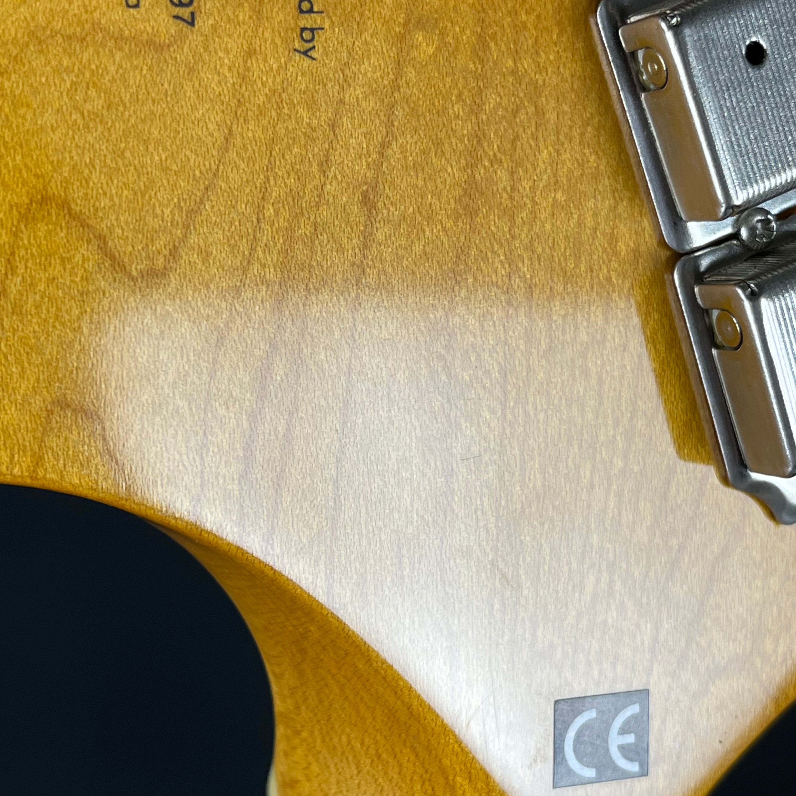 Squier Classic Vibe Bass VI