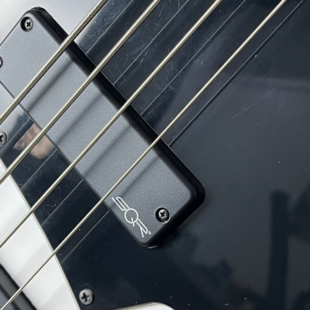 Squier Contemporary Active Jazz Bass HH