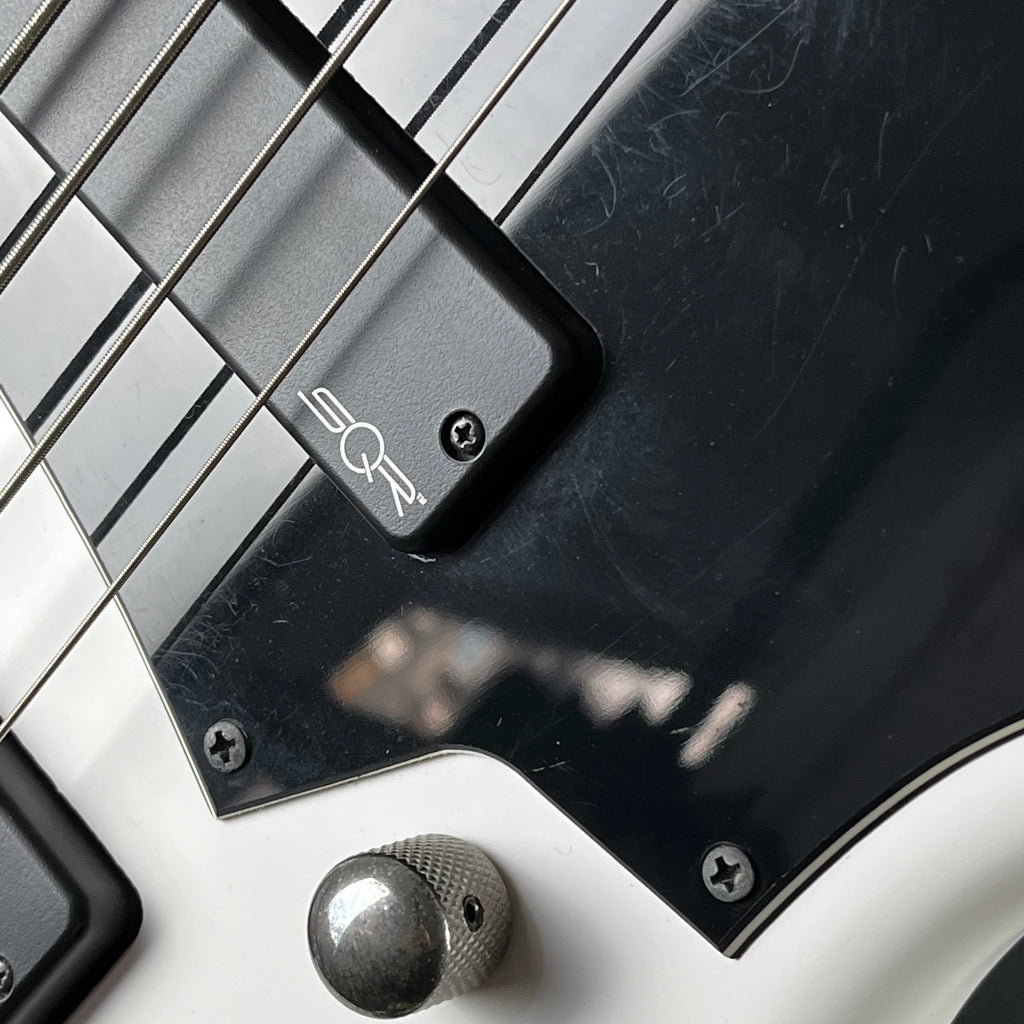 Squier Contemporary Active Jazz Bass HH