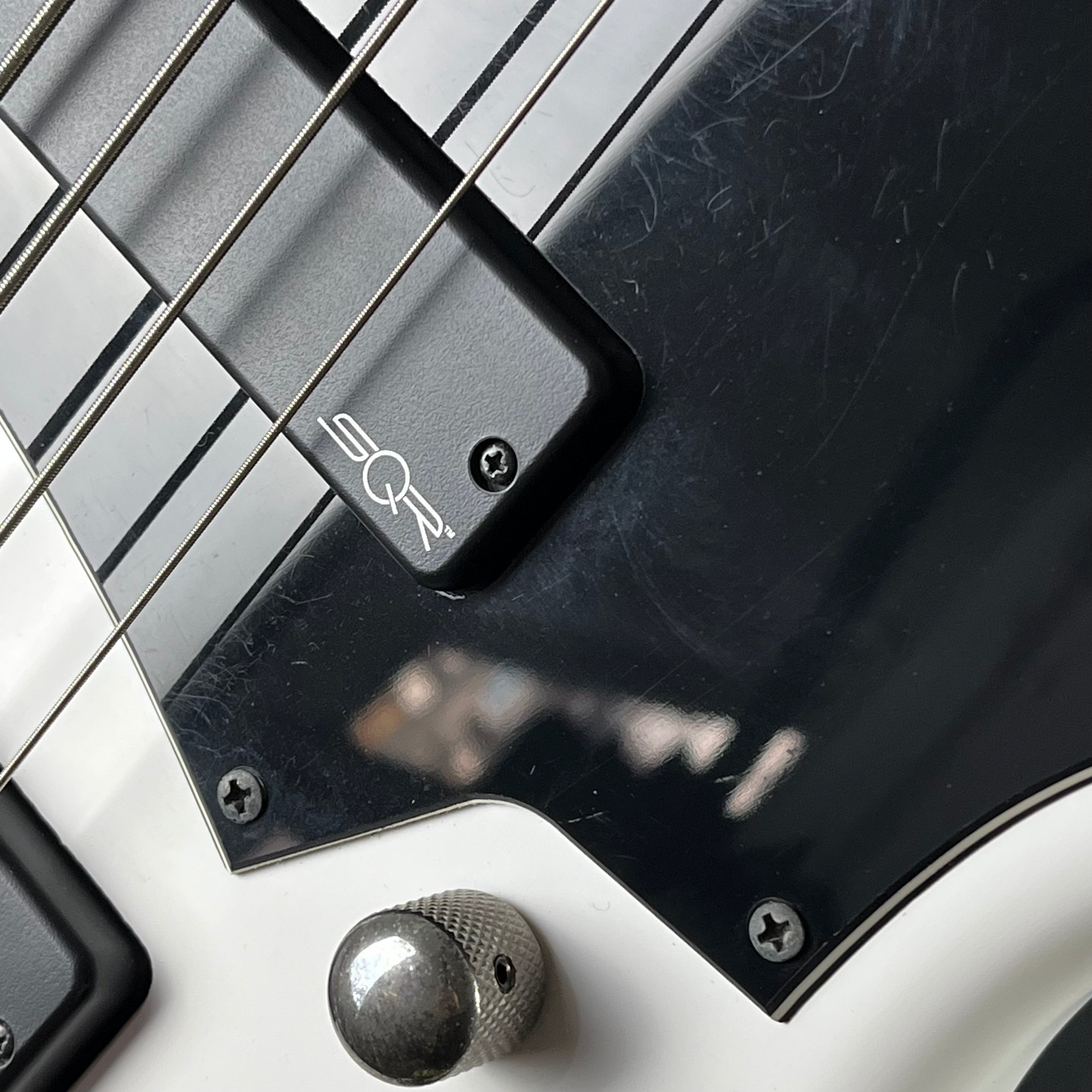 Squier Contemporary Active Jazz Bass HH