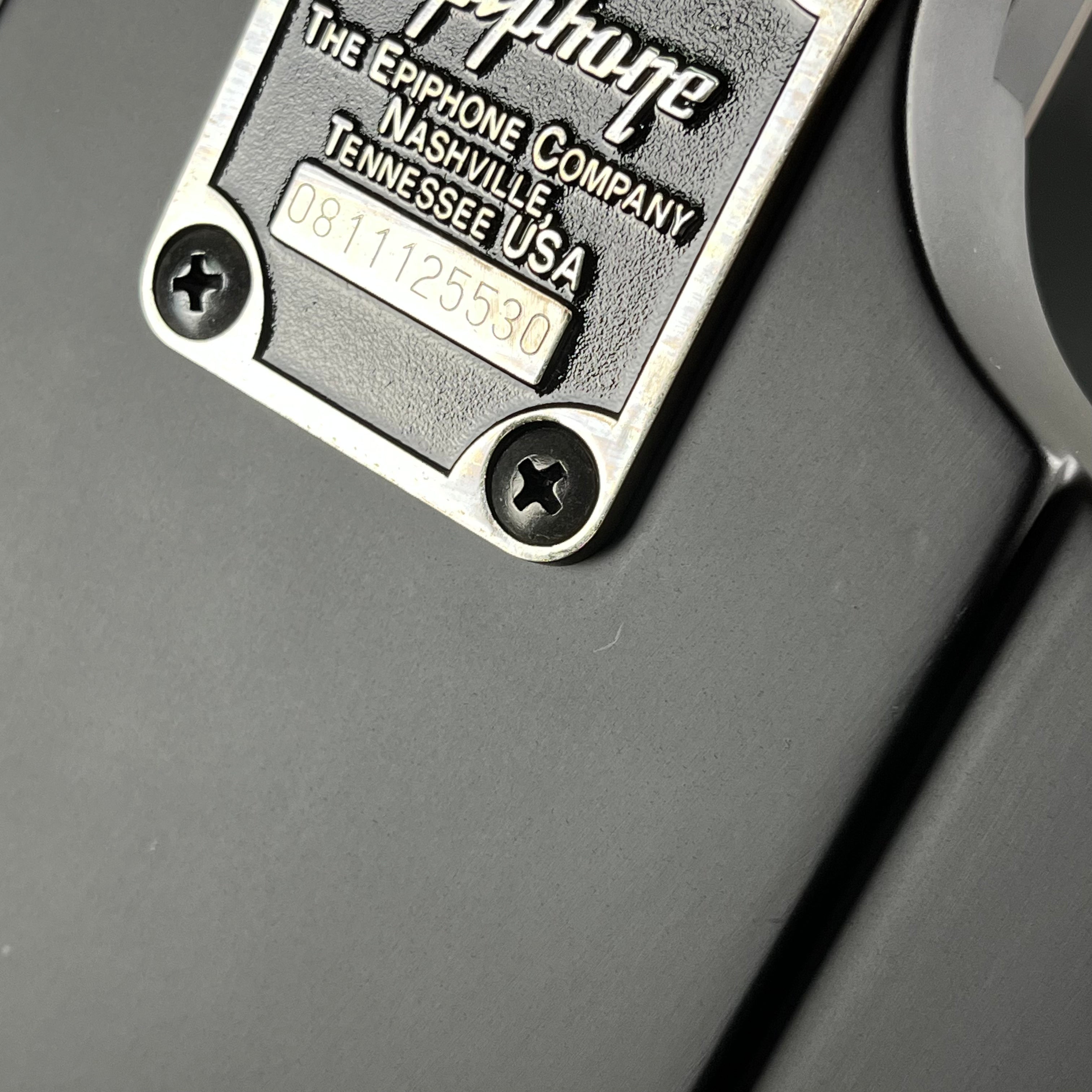 Epiphone Nikki Sixx Blackbird Bass