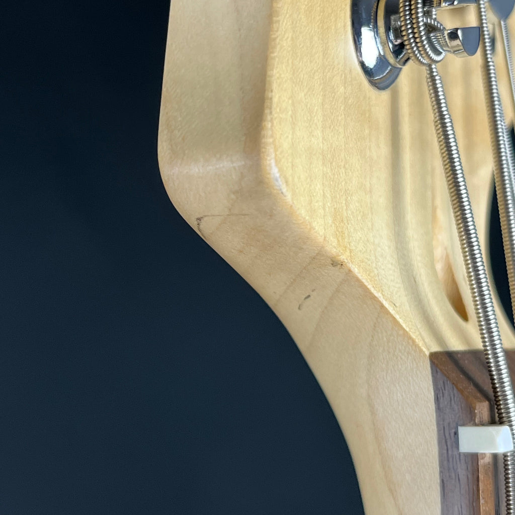 Squier Affinity Precision Bass