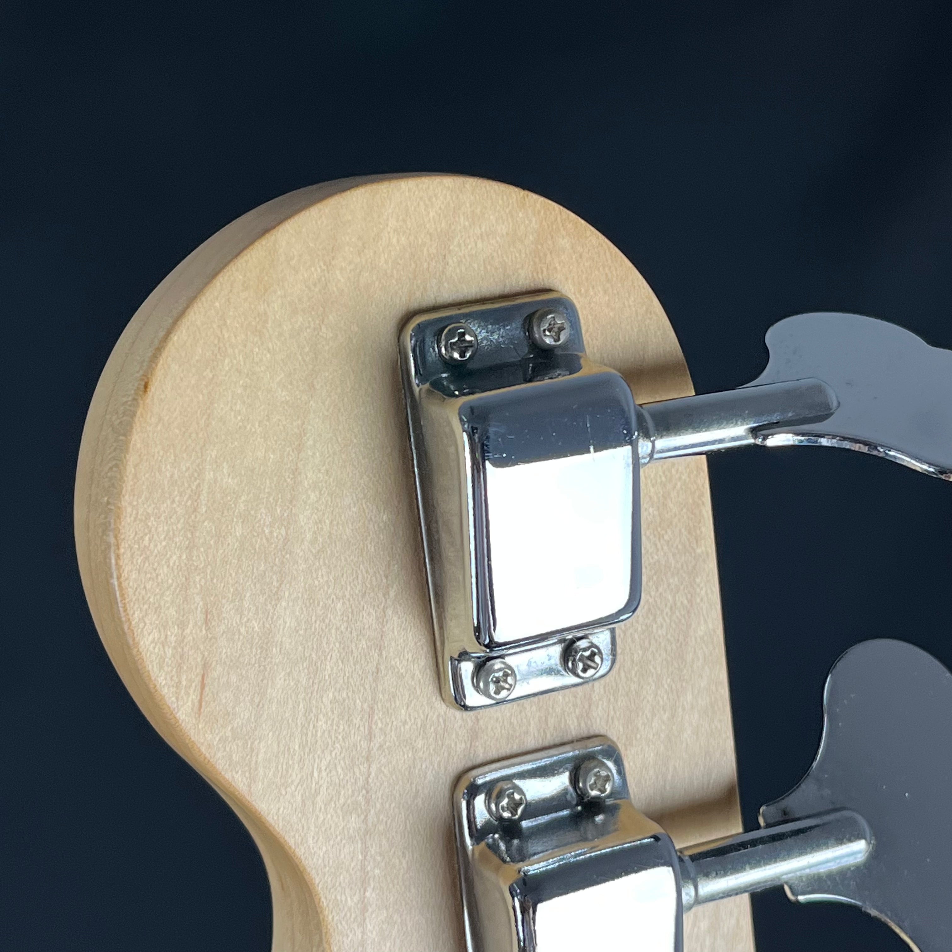 Squier Affinity Precision Bass