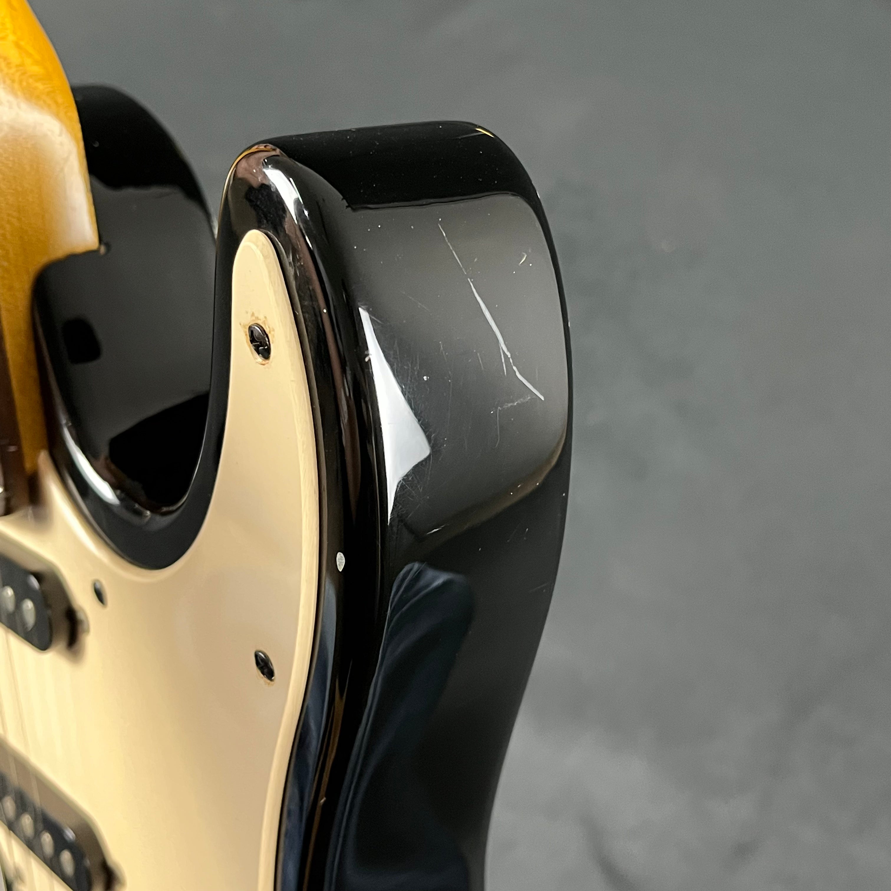Aria Pro II FL Series