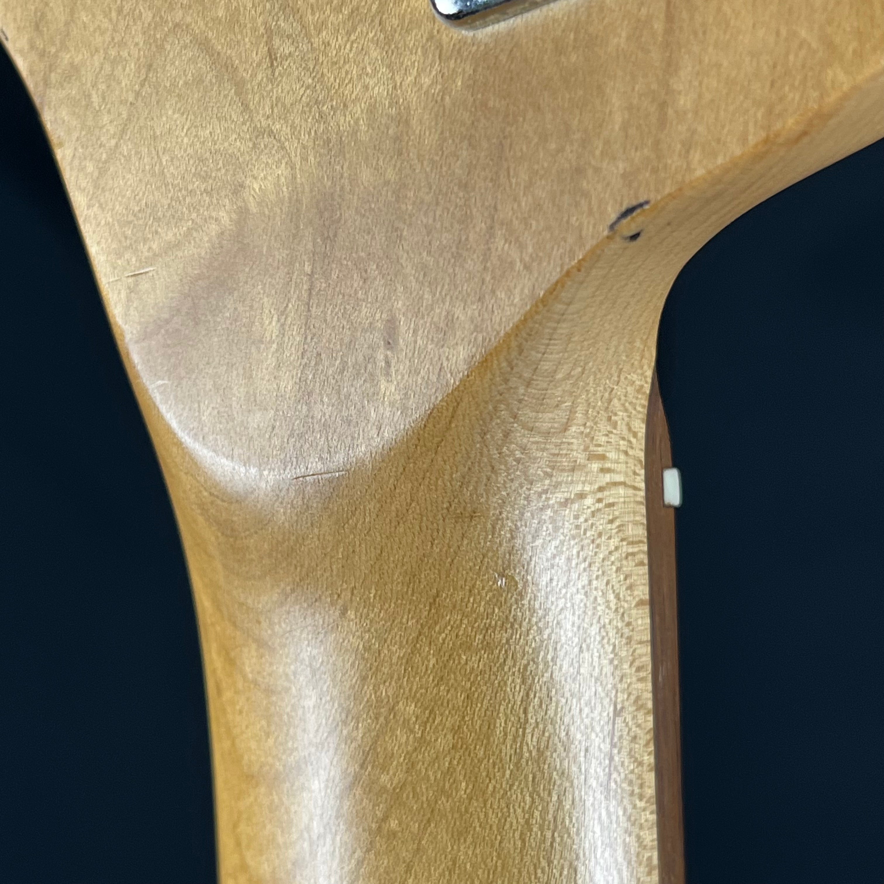 Squier Affinity Precision Bass