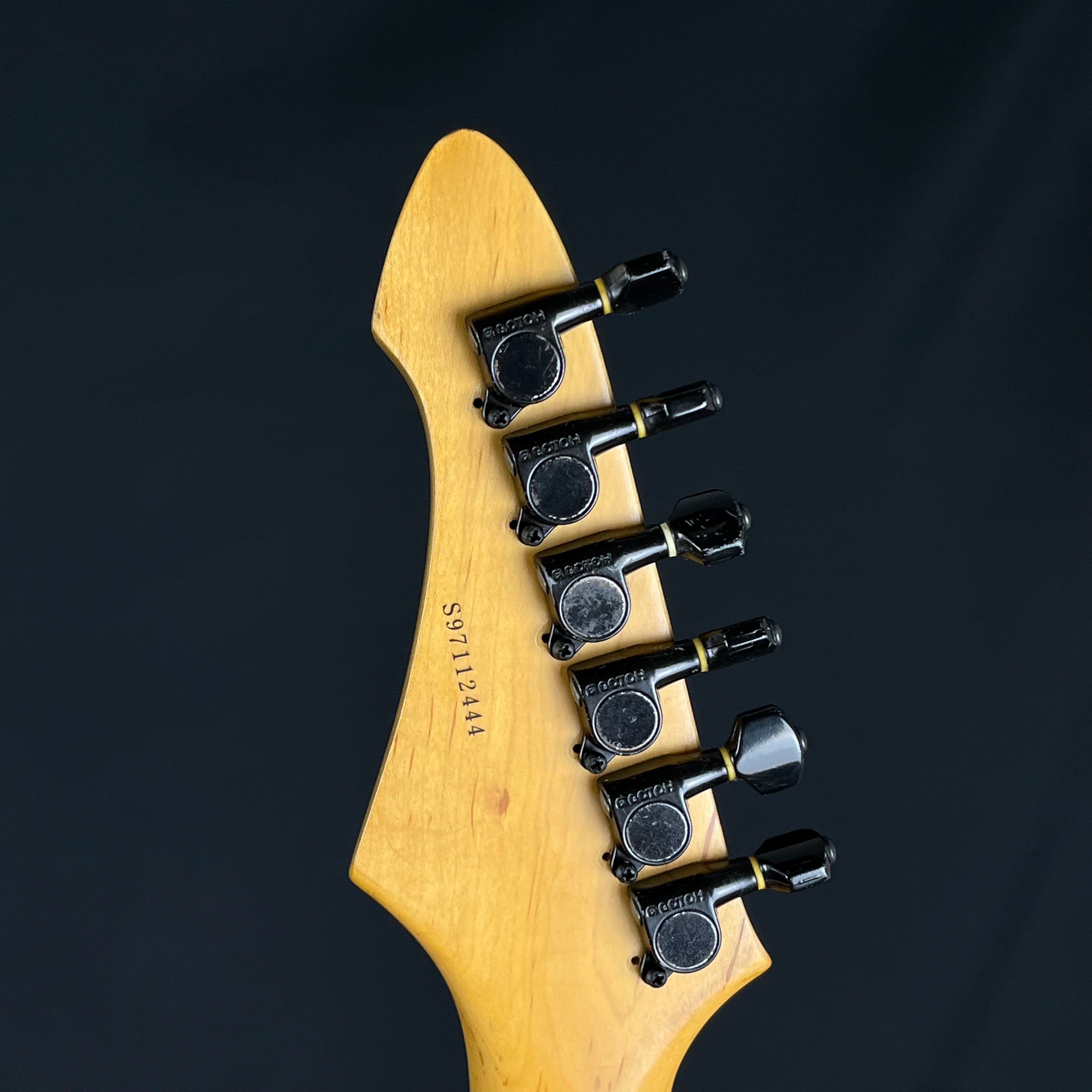Aria Pro II Magna Series