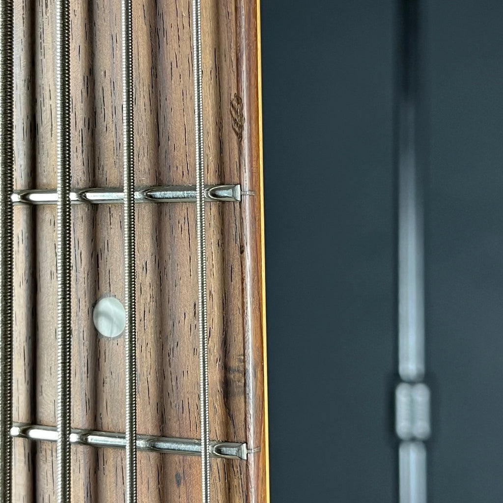 Squier Affinity Precision Bass