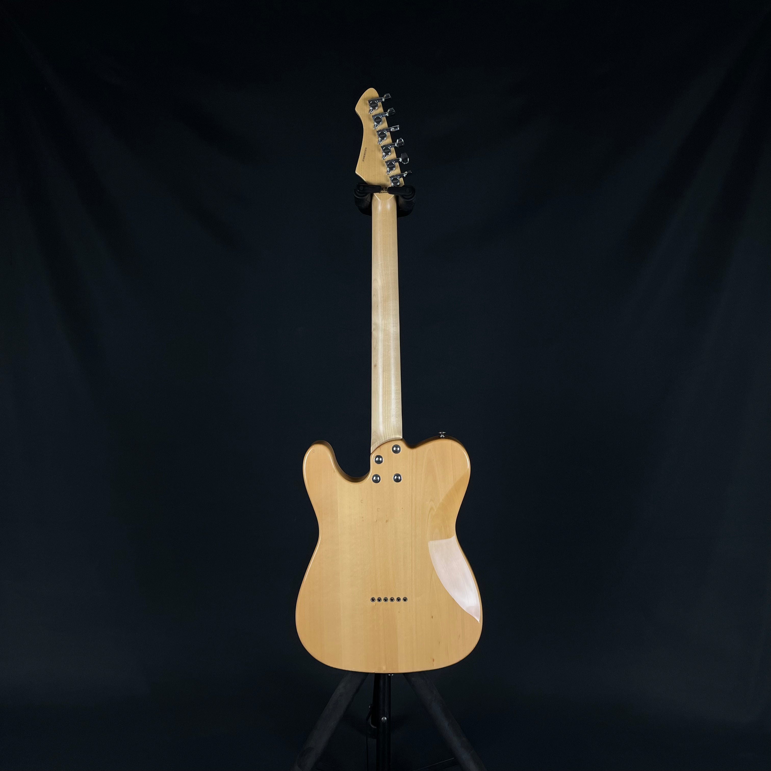 Aria Pro II 615-AE200