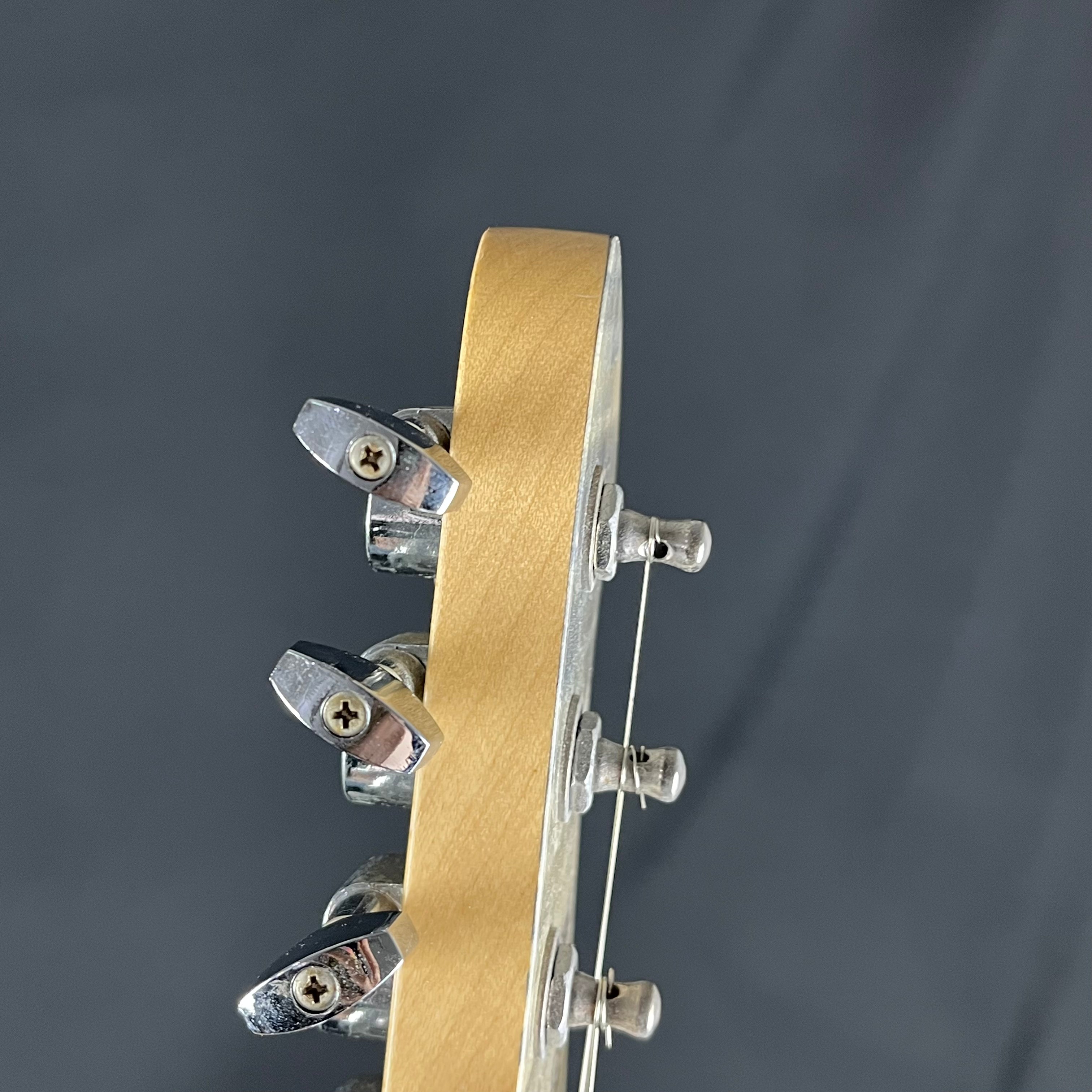 Aria Pro II 615-AE200