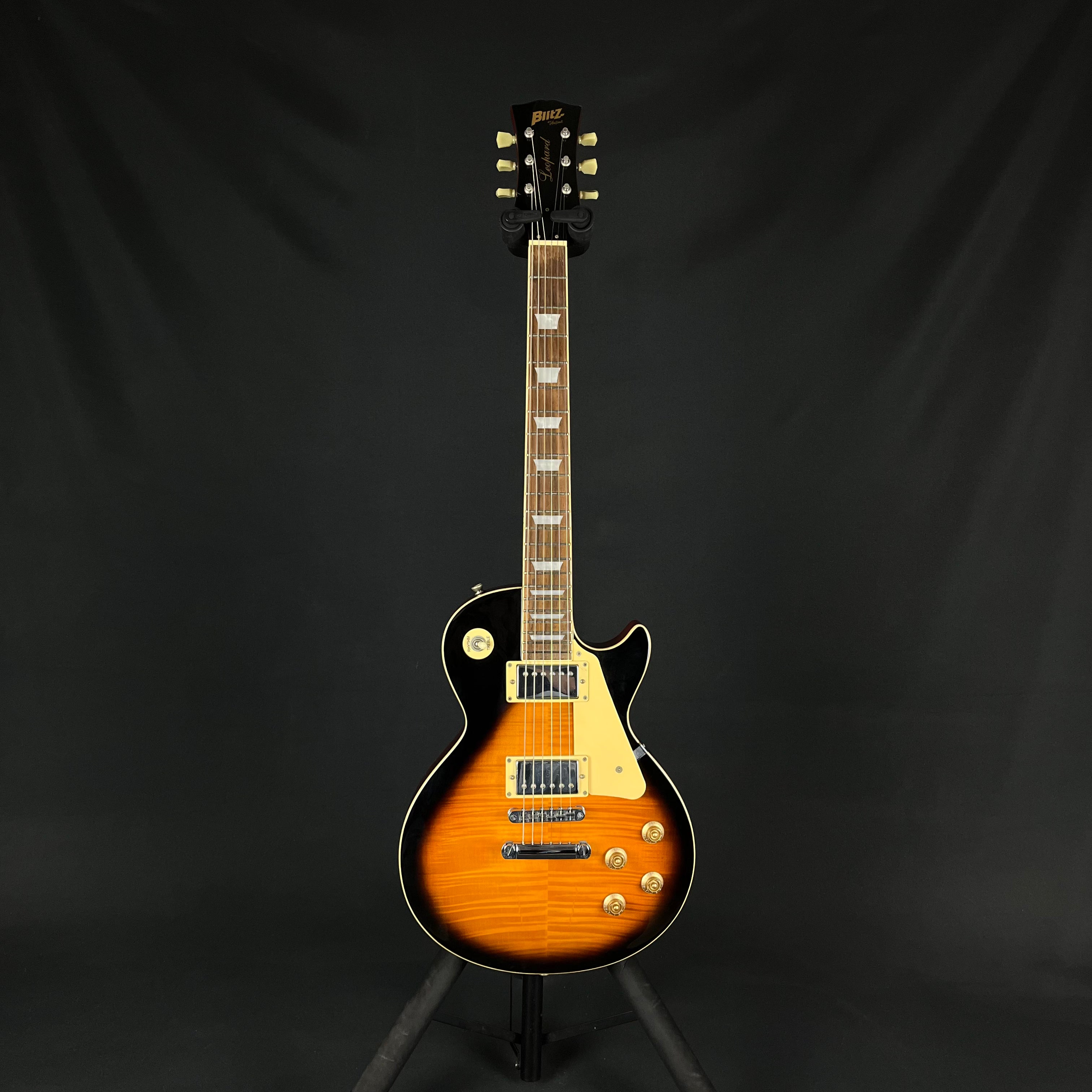 Blitz by Aria Pro II Leopard