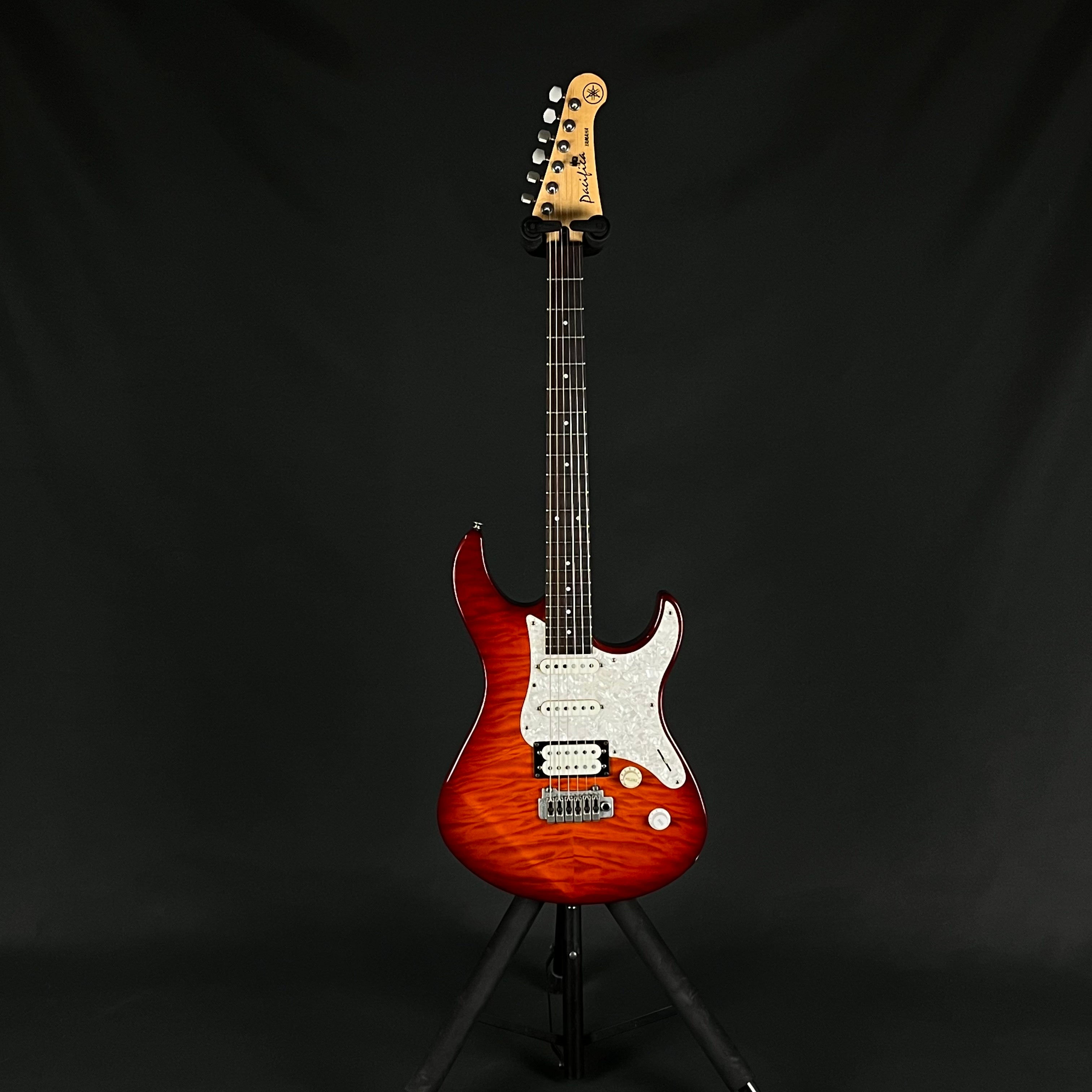 YAMAHA PAC604WH