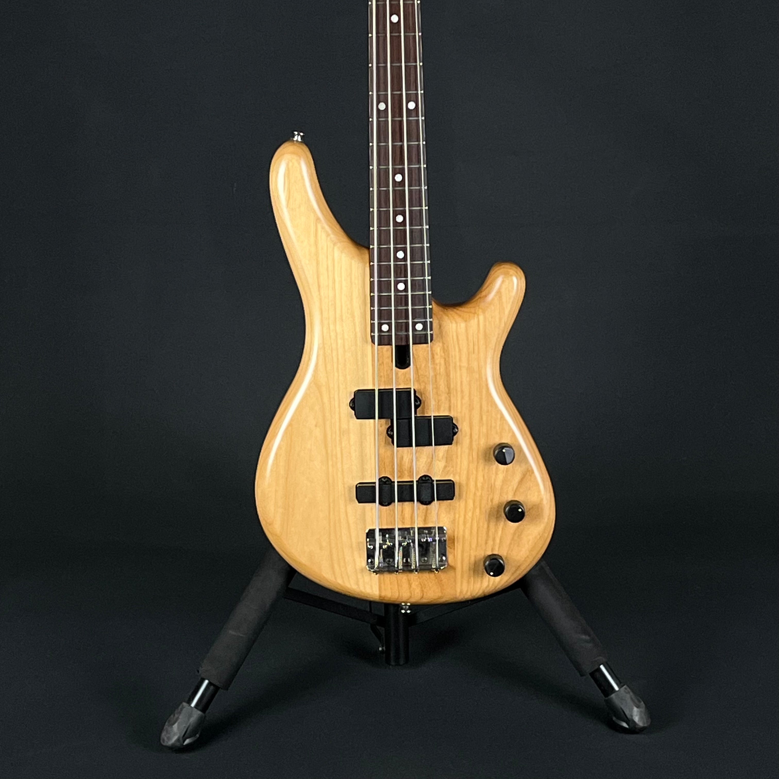 YAMAHA MB40 Bass