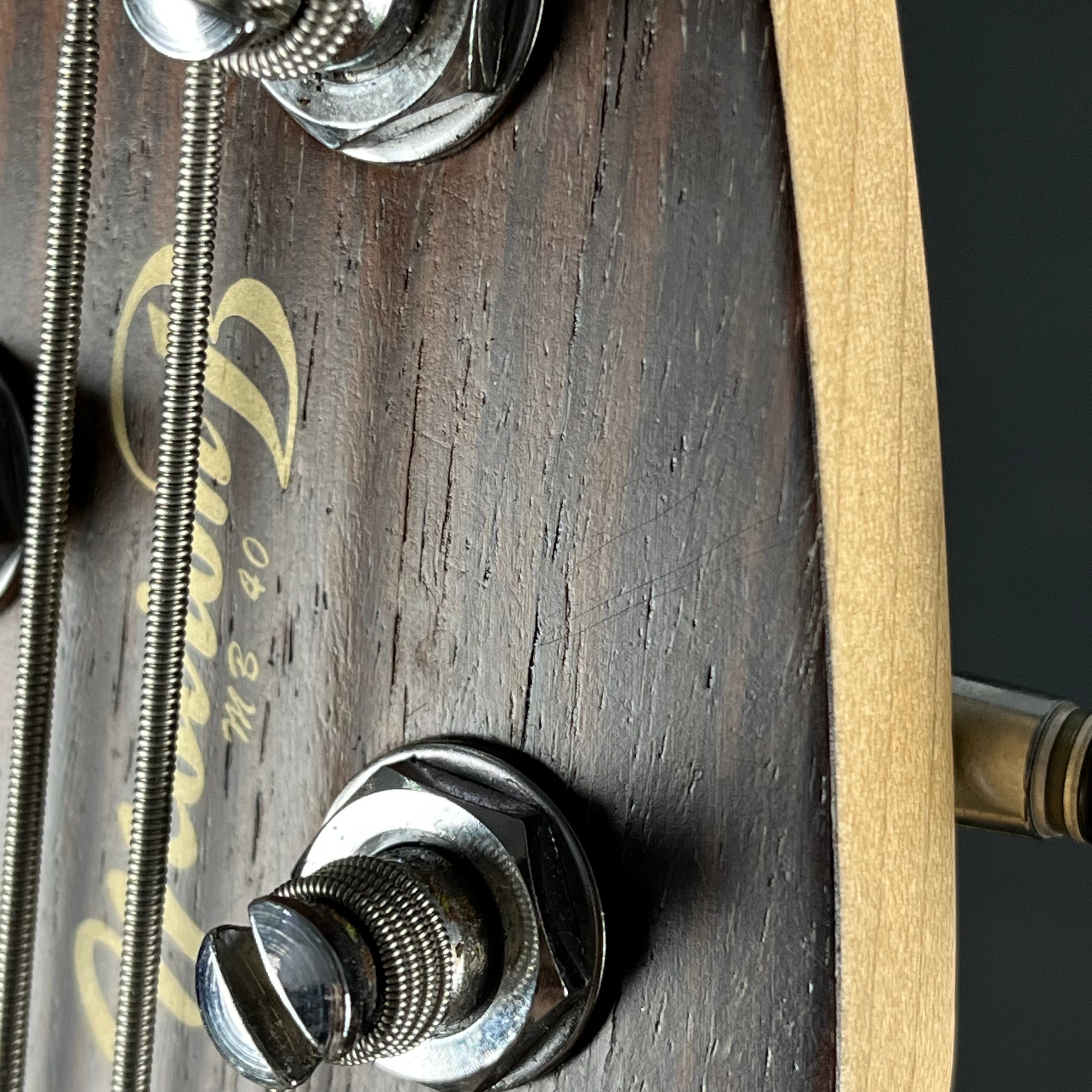 YAMAHA MB40 Bass