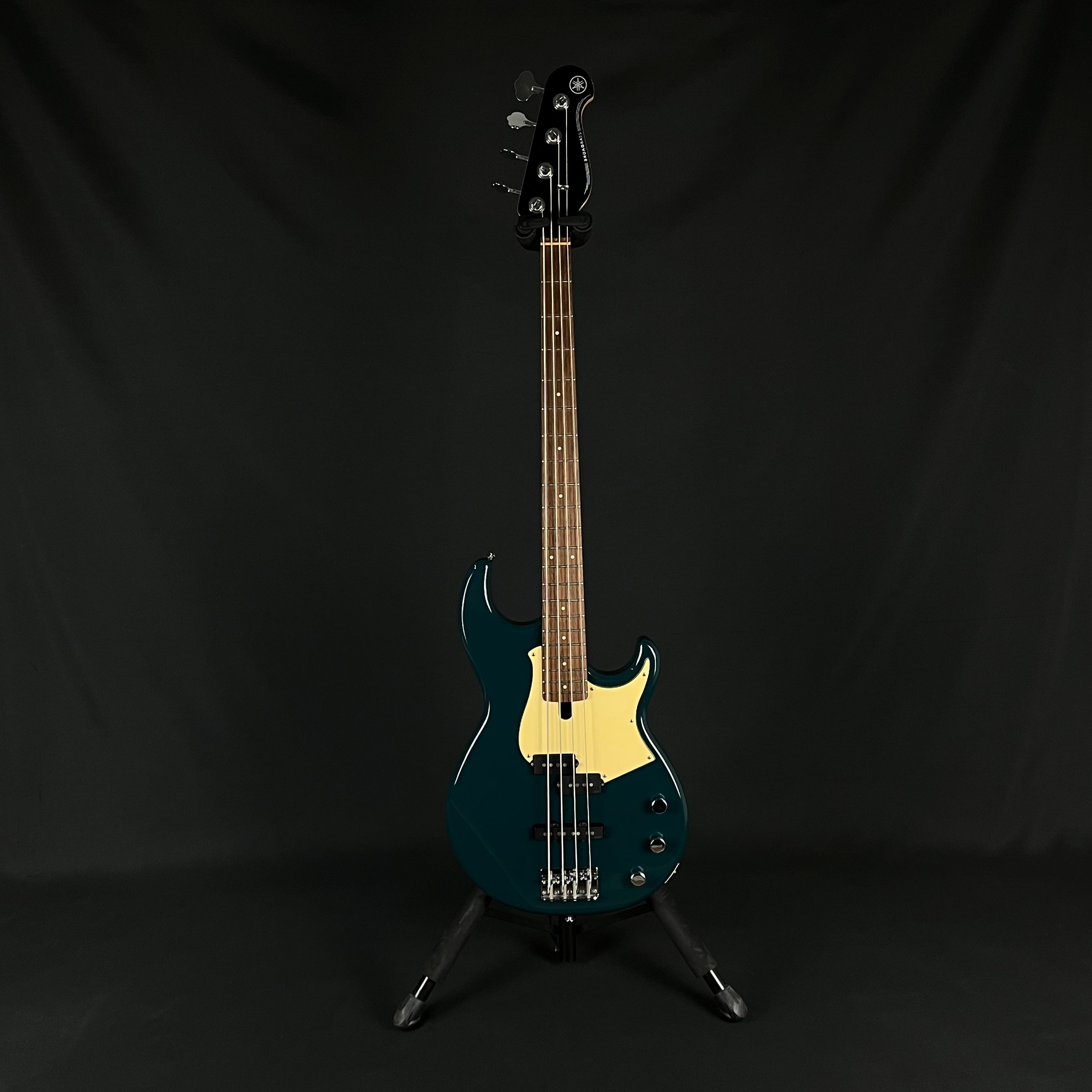 YAMAHA BB434 Bass