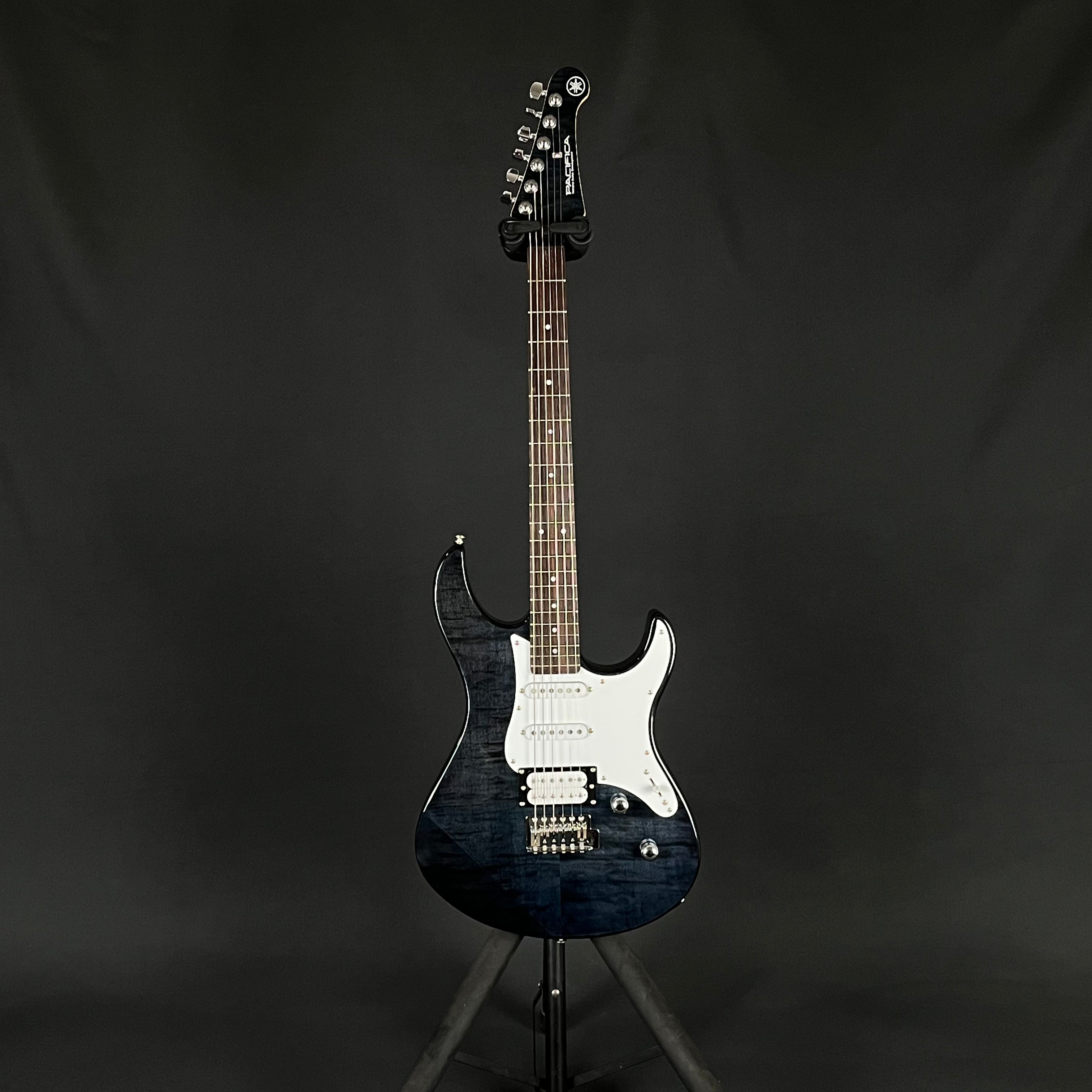 YAMAHA PAC212VFM