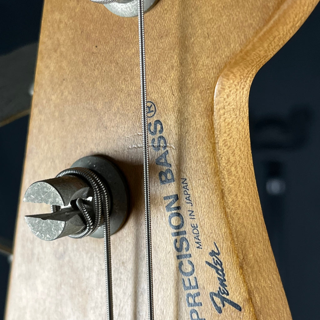 Squier Japan Silver Series Precision Bass