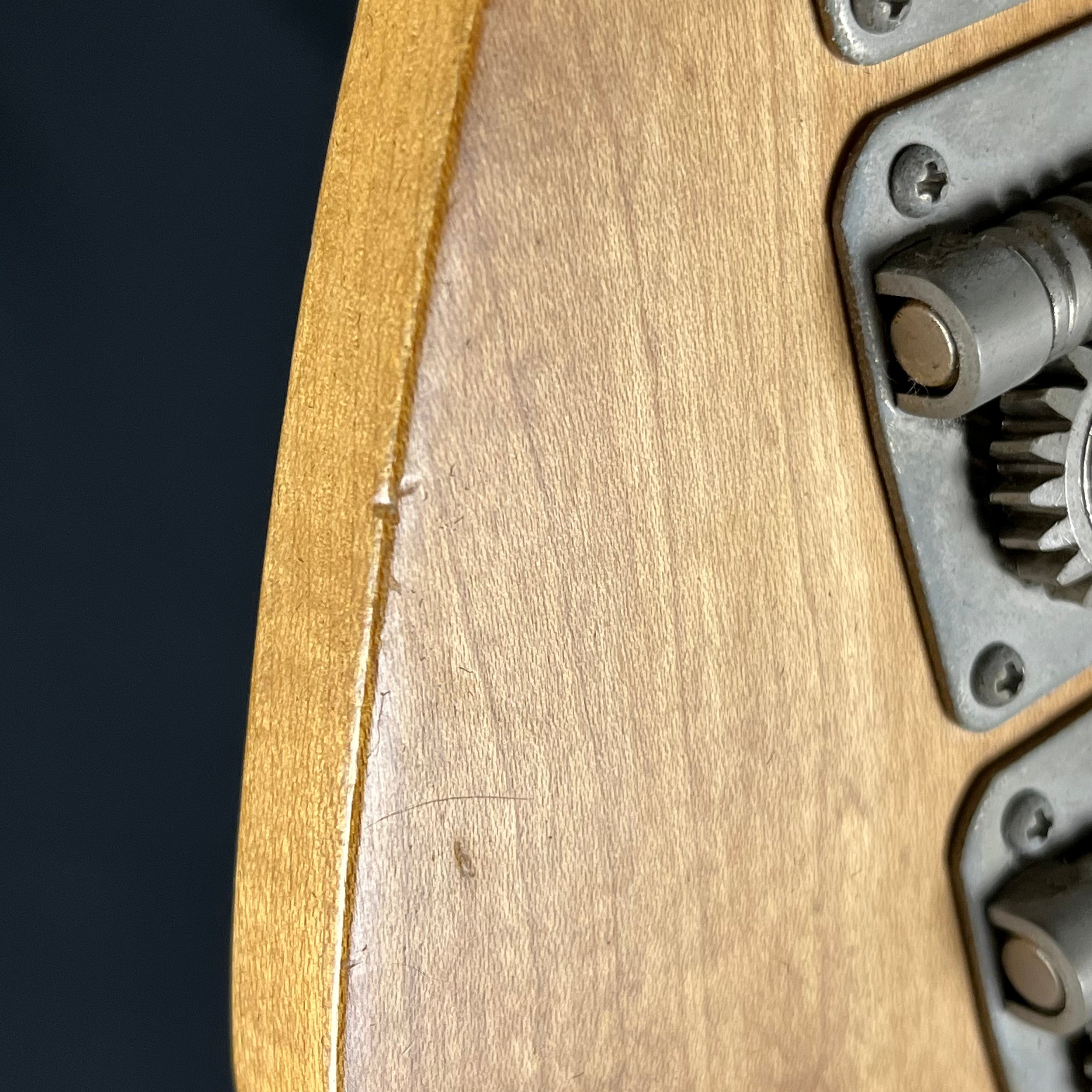 Squier Japan Silver Series Precision Bass