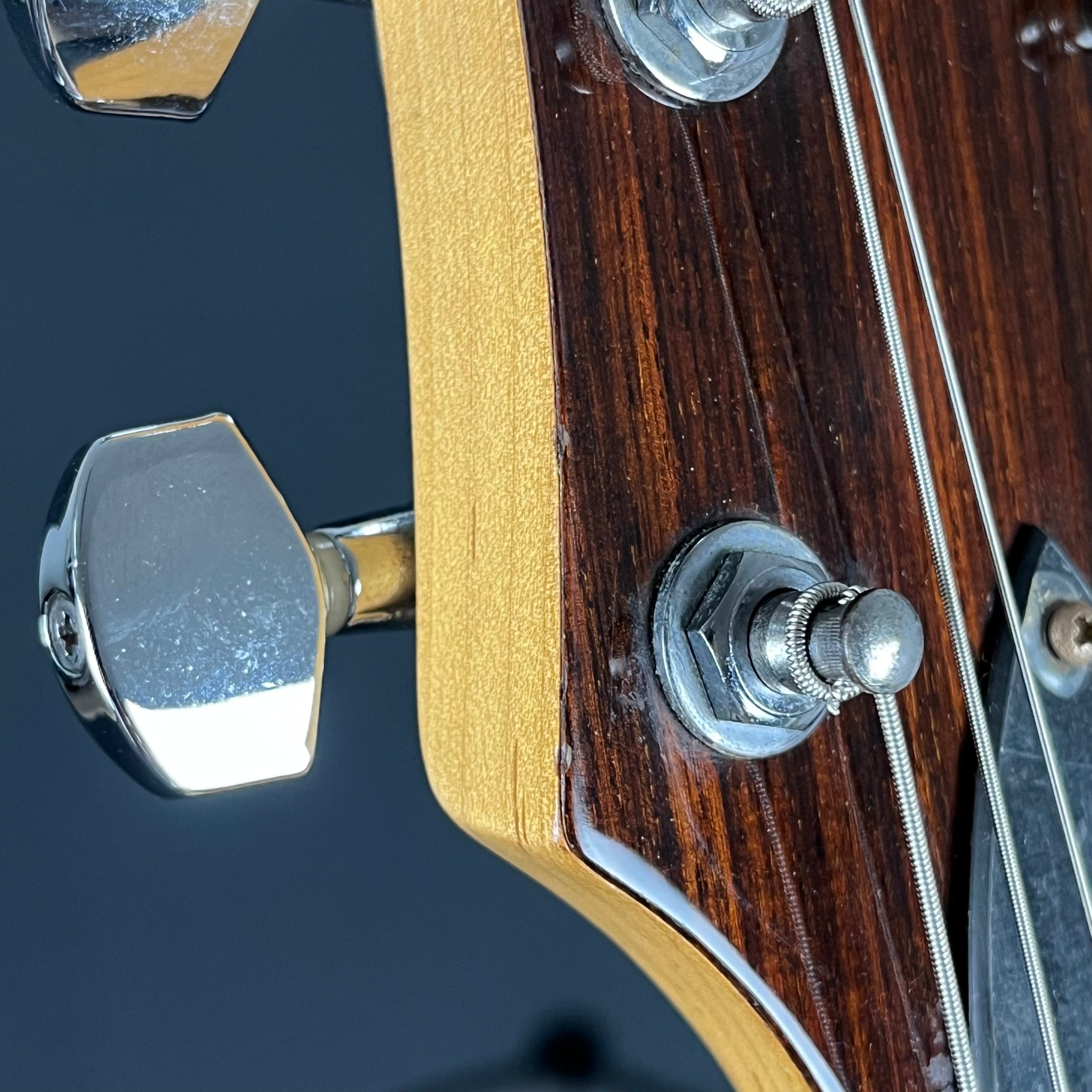 B.C.RICH Mockingbird