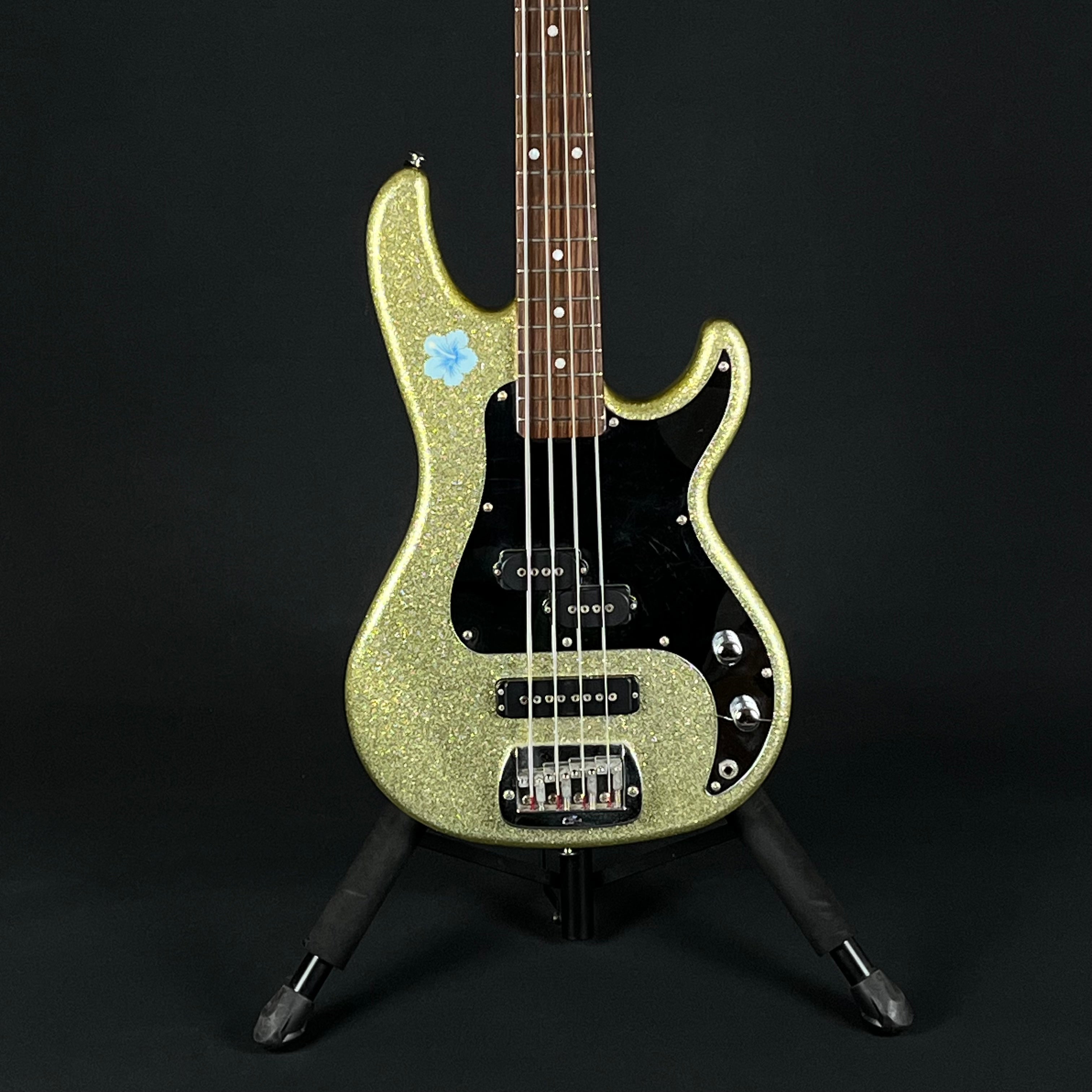 G&L Japan Tribute Series SB2 Bass