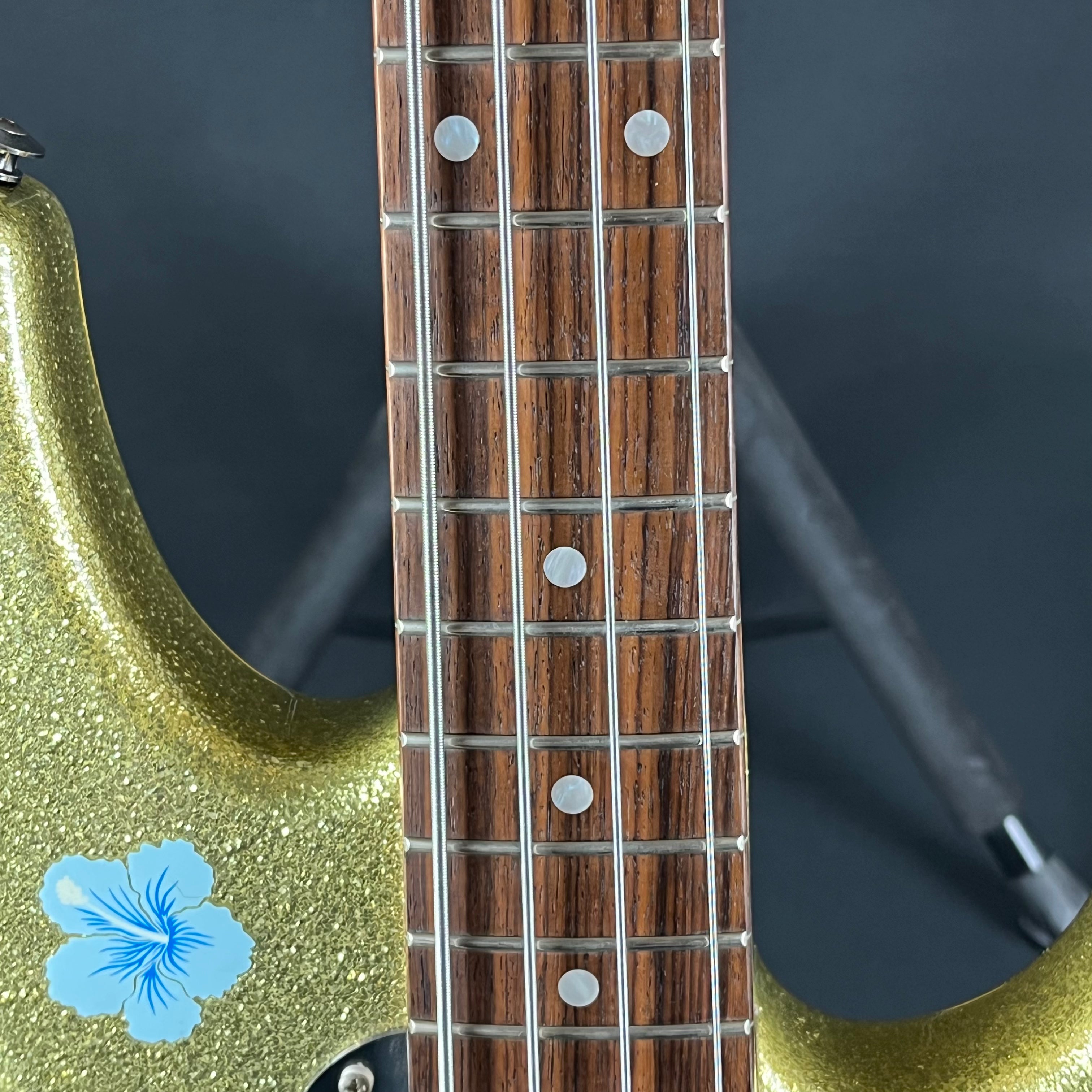 G&L Japan Tribute Series SB2 Bass