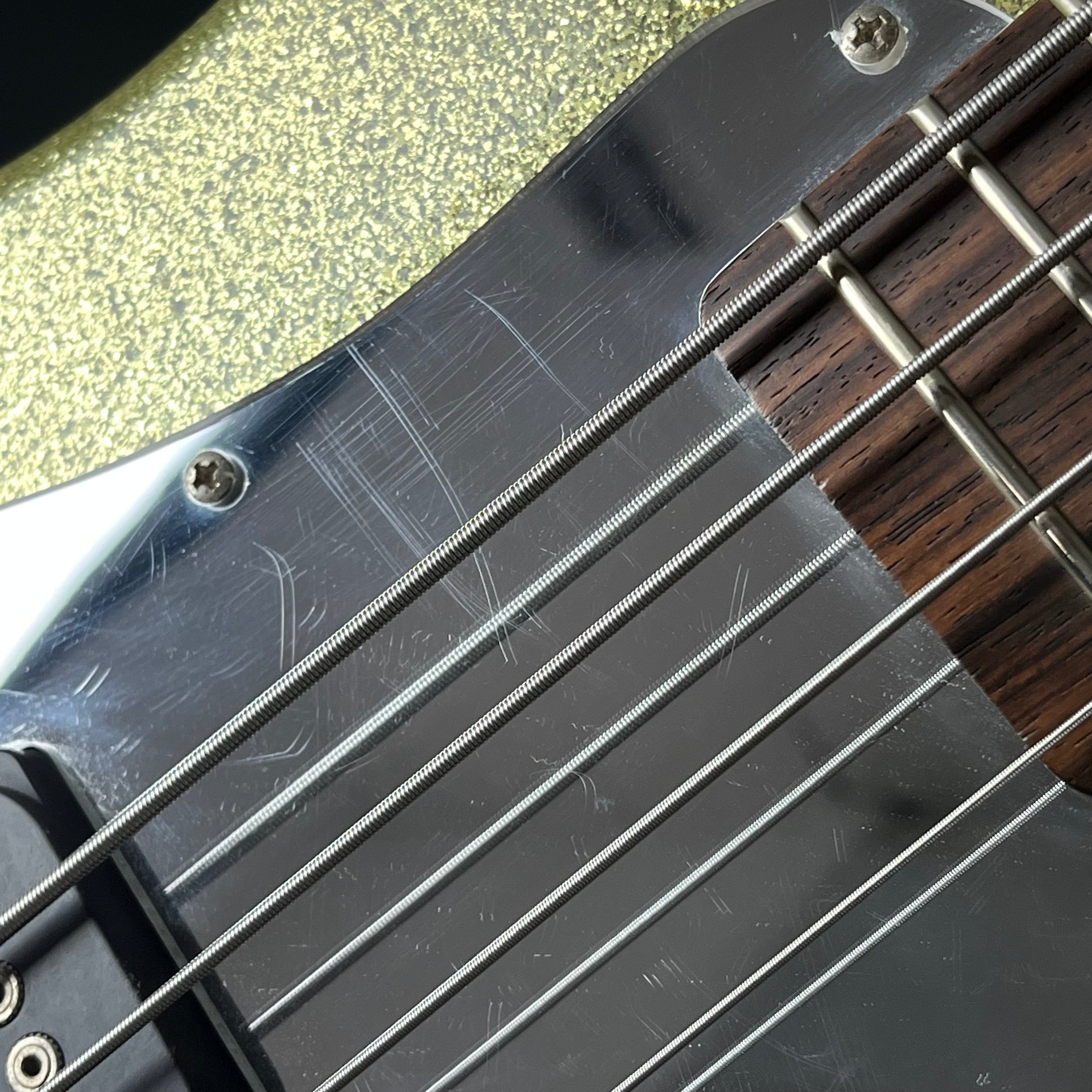 G&L Japan Tribute Series SB2 Bass